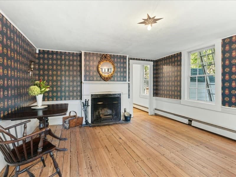 Single Family Residence at 1015 Hortonville Rd, Swansea MA 02777, photo 13 of 29