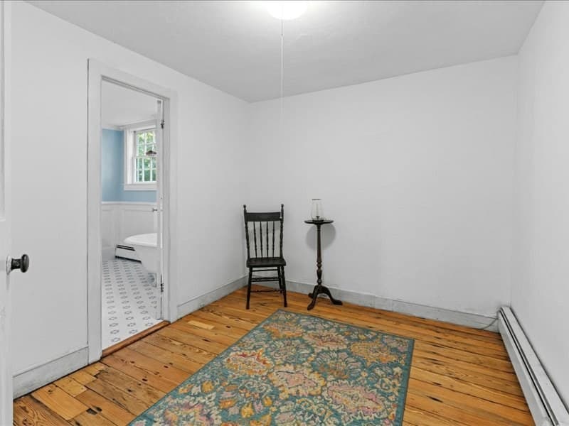 Single Family Residence at 1015 Hortonville Rd, Swansea MA 02777, photo 10 of 29