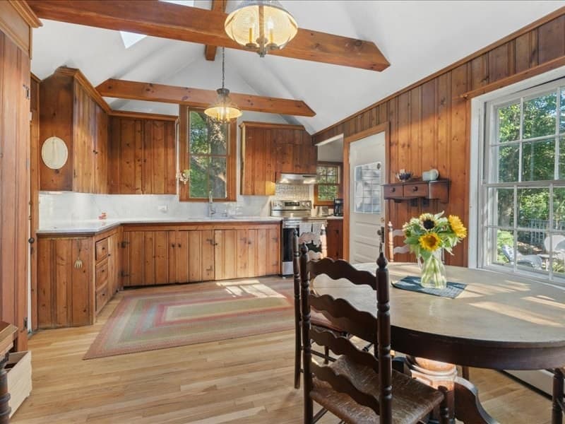 Single Family Residence at 1015 Hortonville Rd, Swansea MA 02777, photo 14 of 29