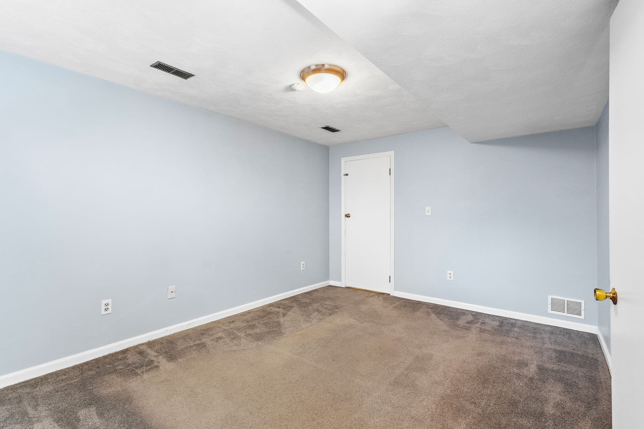 Single Family Residence at 214 Gaston St, Medford MA 02155, photo 31 of 42