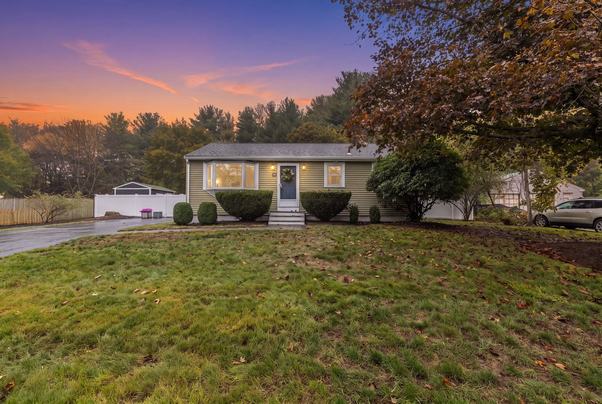 24 Ellington Rd, Tewksbury MA 01876
