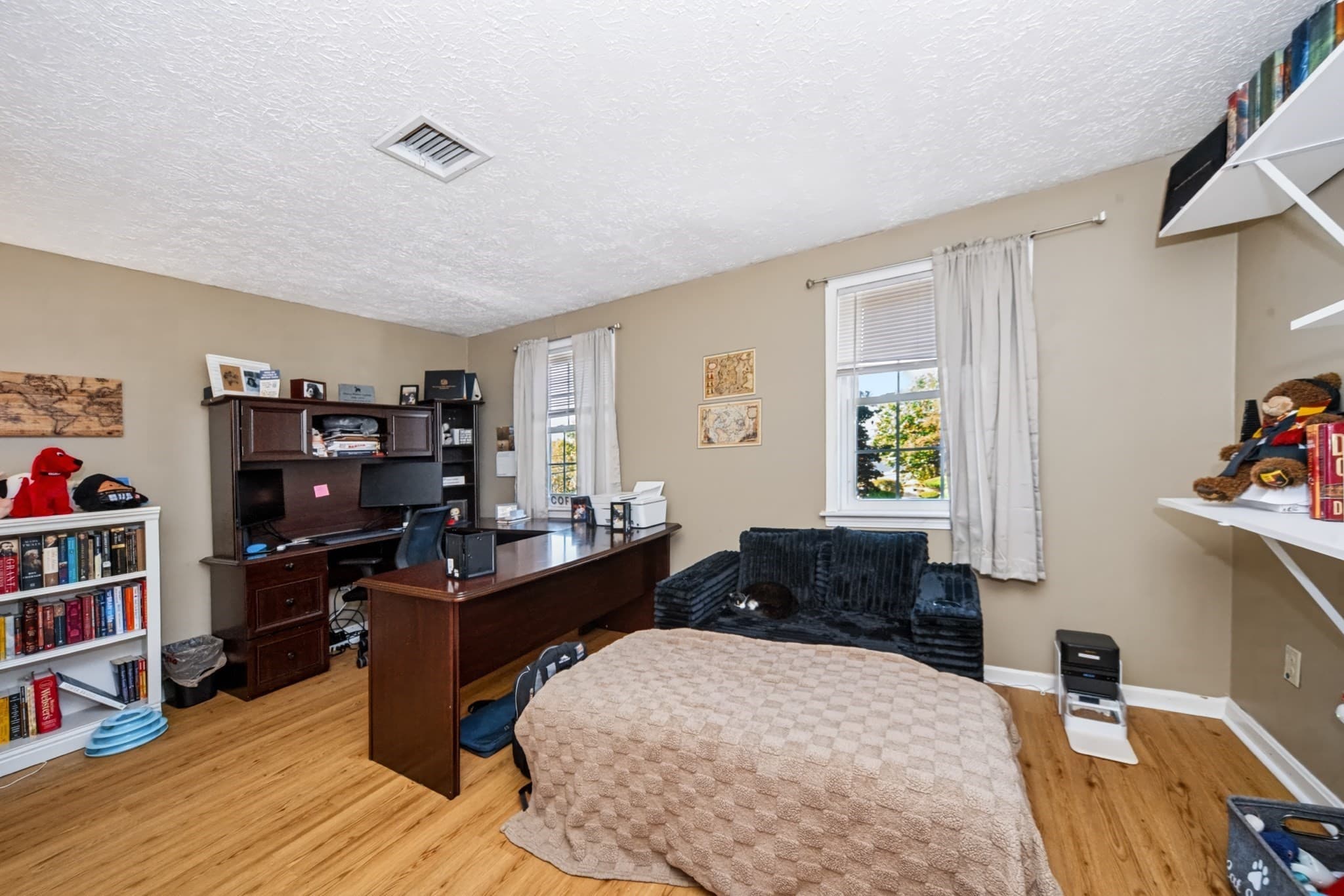 Condominium at 14 Fernwood Dr # B, Leominster MA 01453, photo 22 of 42
