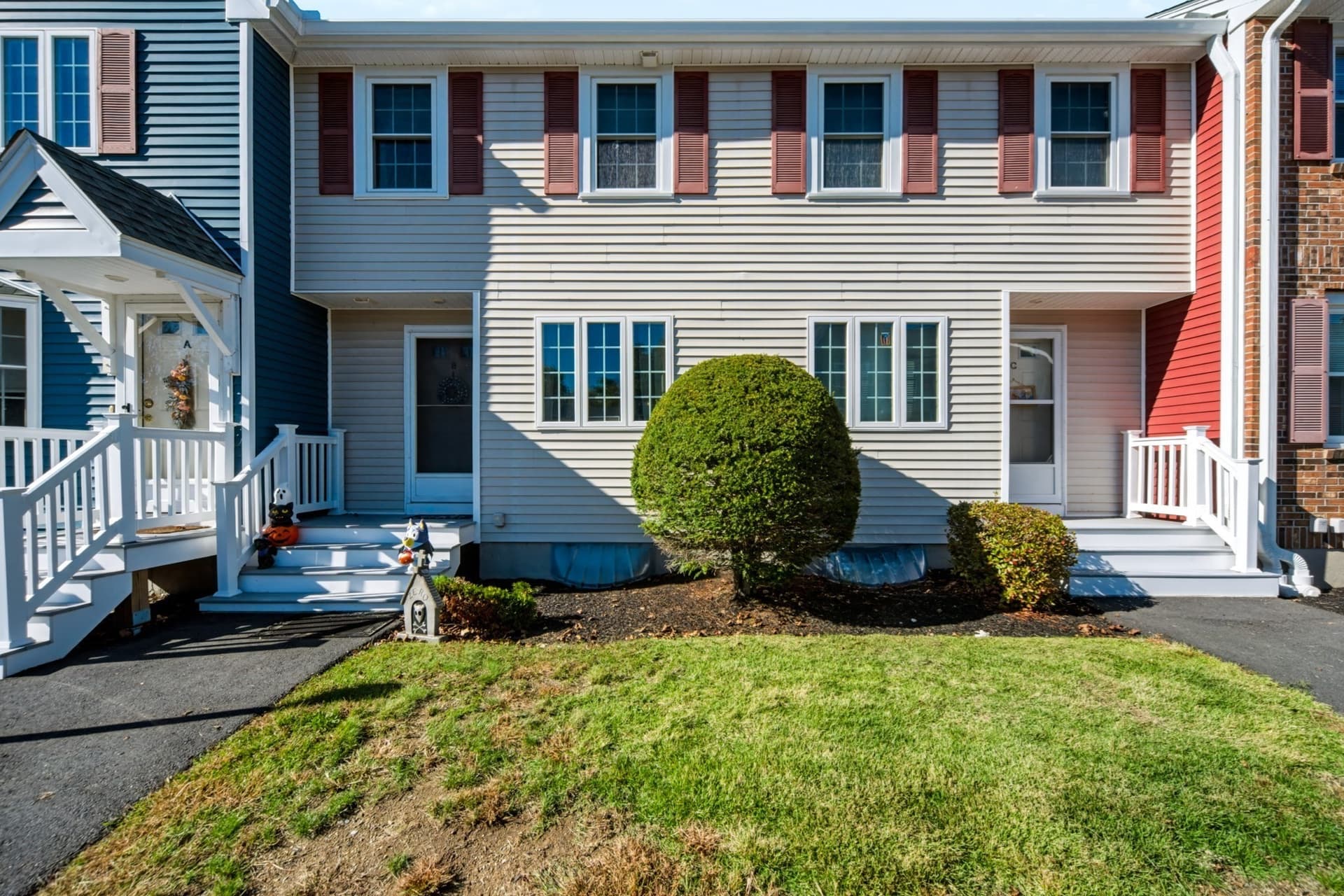 14 Fernwood Dr # B, Leominster MA 01453