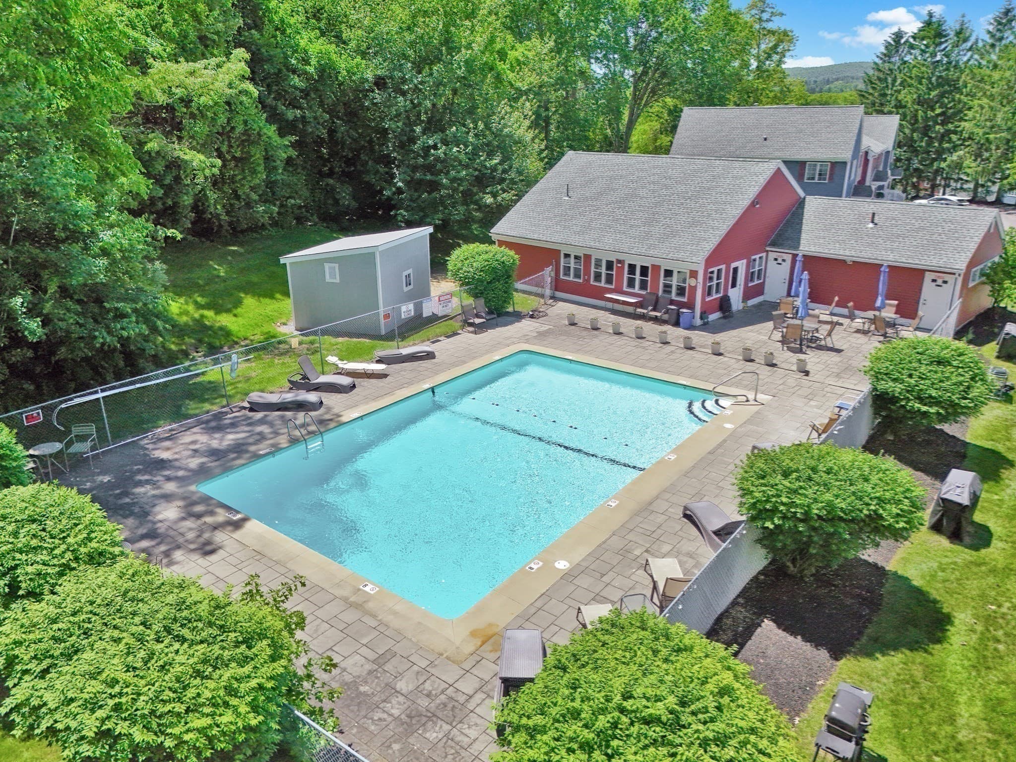 Condominium at 14 Fernwood Dr # B, Leominster MA 01453, photo 38 of 42