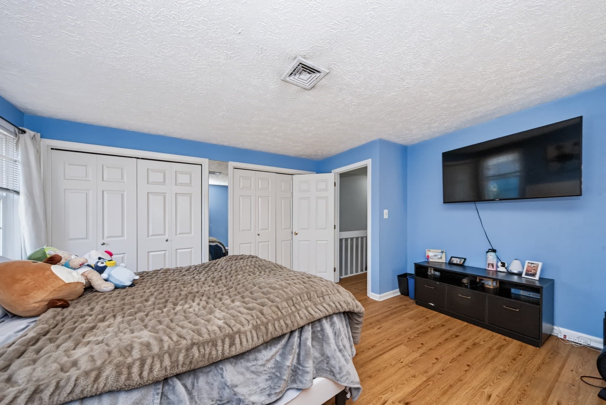 Condominium at 14 Fernwood Dr # B, Leominster MA 01453, photo 29 of 42