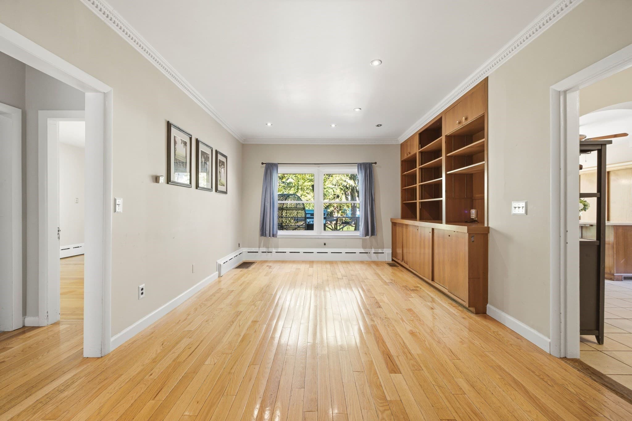 Single Family Residence at 25 Commonwealth Ave, Attleboro MA 02703, photo 20 of 42