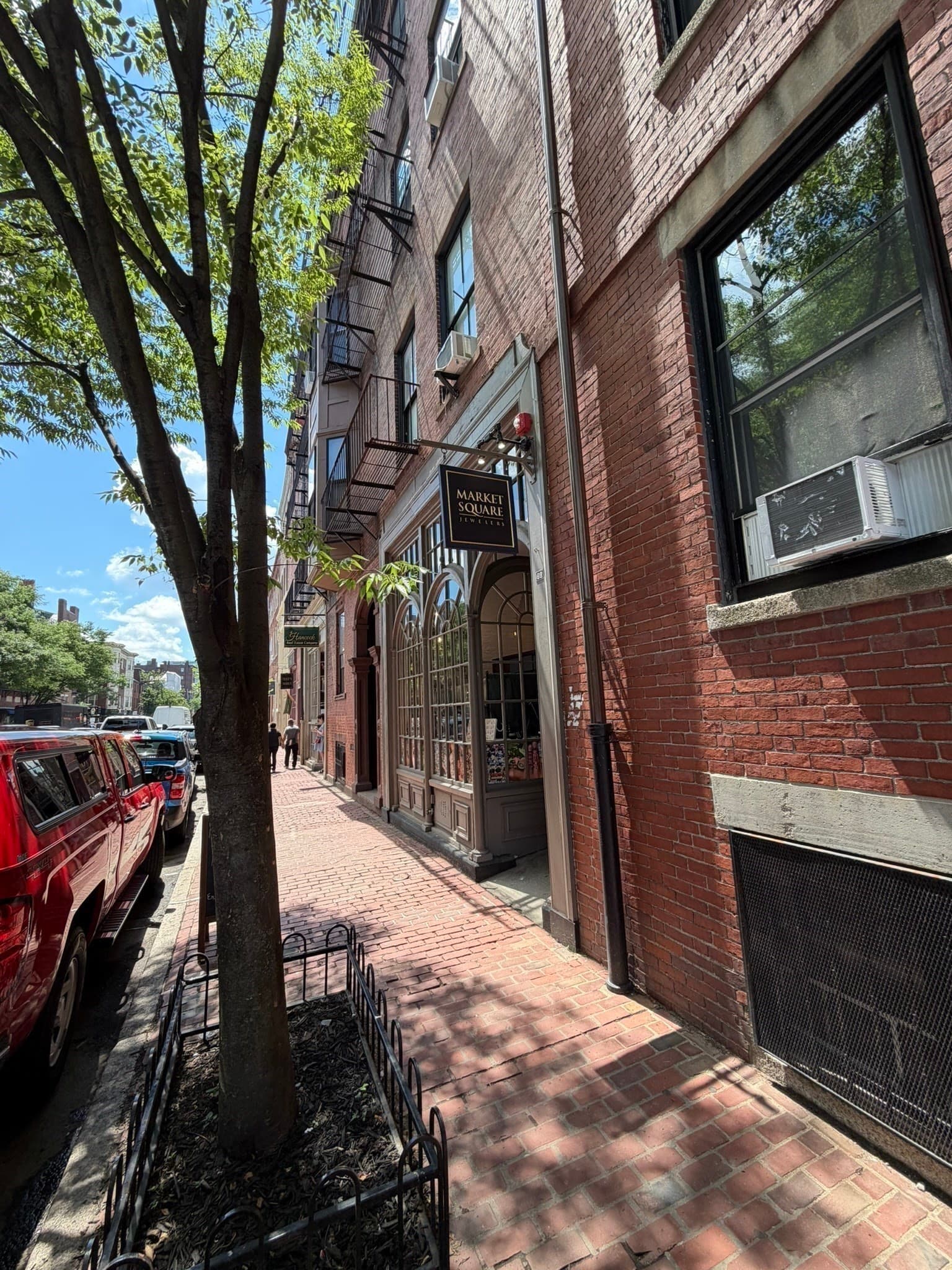 5-9 Family at 88 Charles, Boston MA 02114, photo 3 of 28