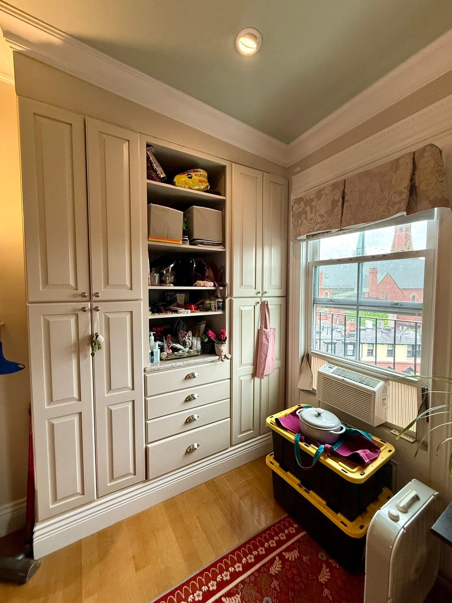 5-9 Family at 88 Charles, Boston MA 02114, photo 8 of 28