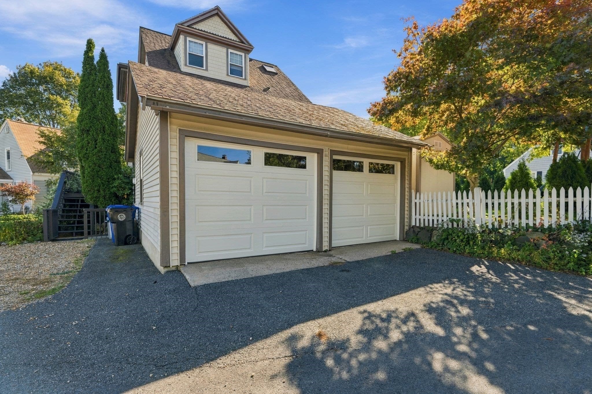 Single Family Residence at 25 Green Street, Marblehead MA 01945, photo 8 of 42