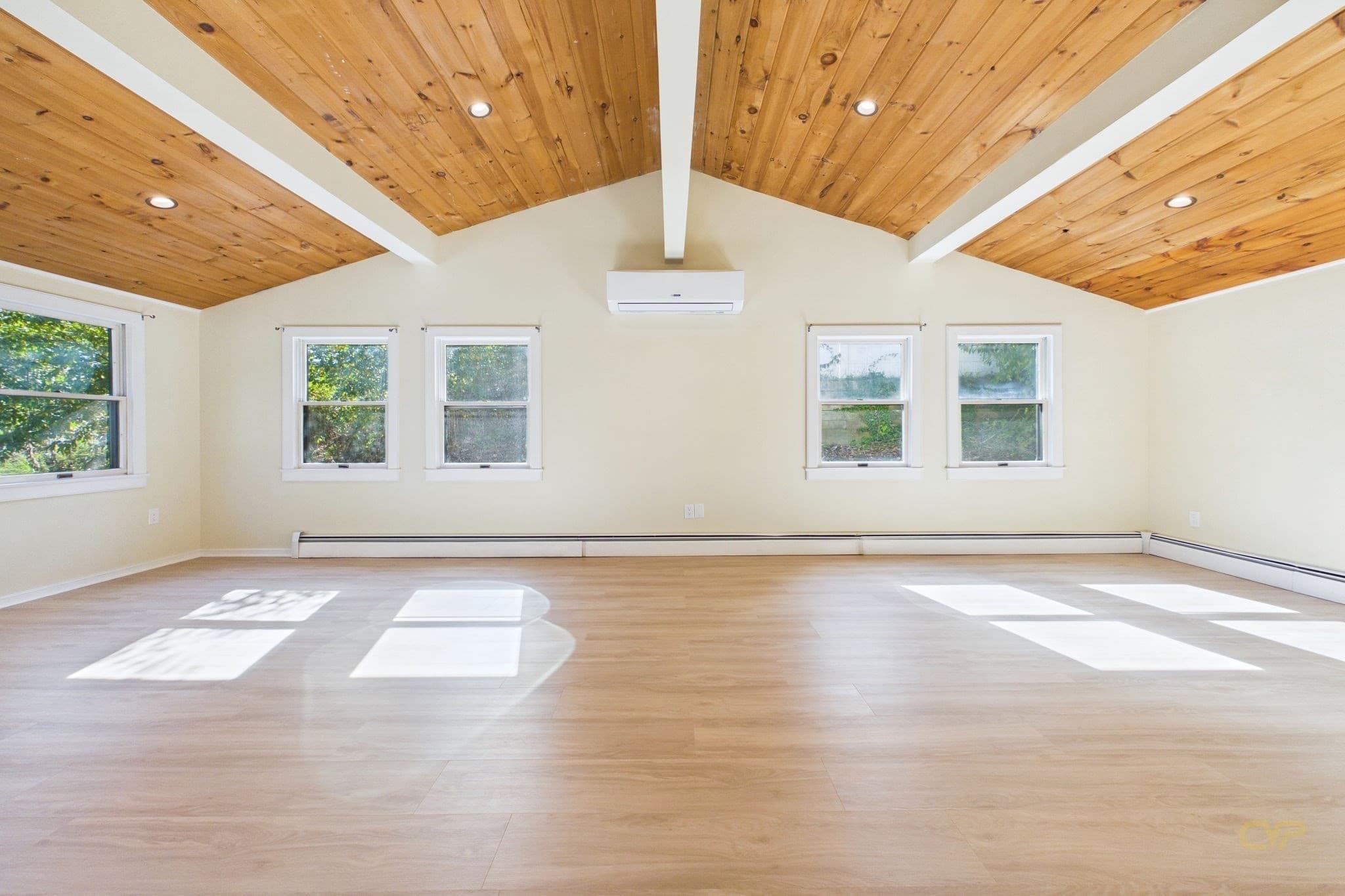 Single Family Residence at 20 Nicholas Ave, Plymouth MA 02360, photo 16 of 32