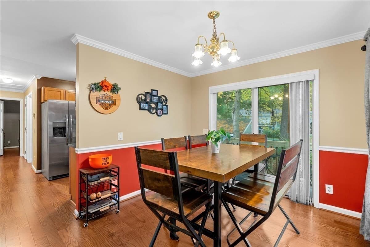 Single Family Residence at 11 Indian Rd, Norton MA 02766, photo 5 of 23