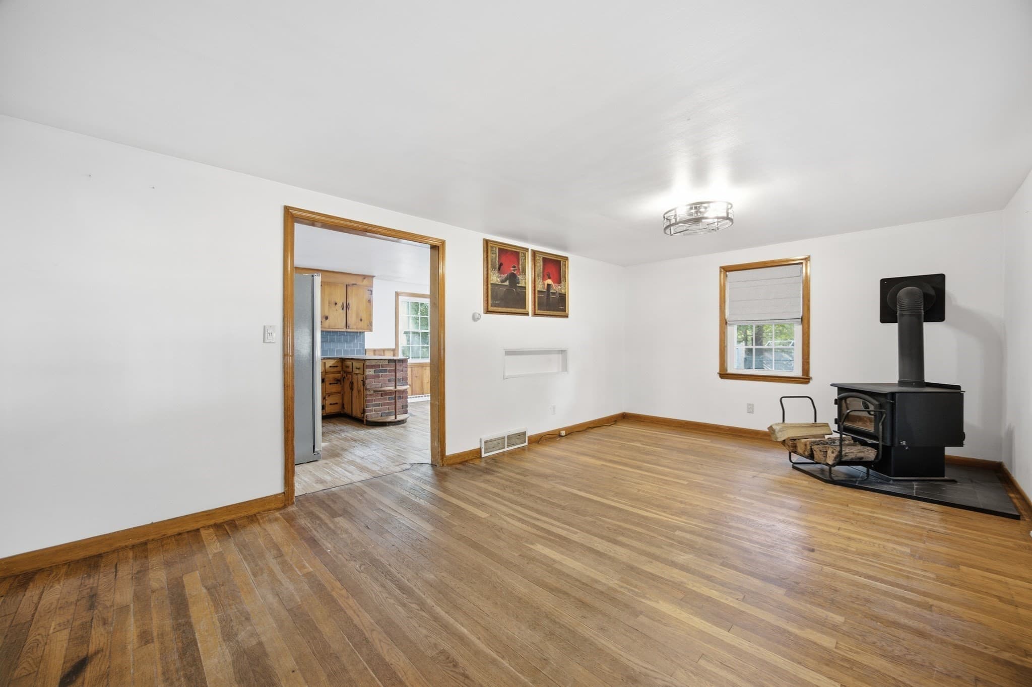 Single Family Residence at 405 W Pond St., Bridgewater MA 02324, photo 13 of 42