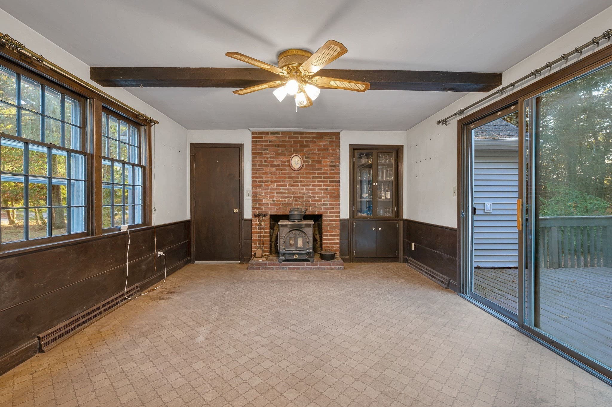 Single Family Residence at 15 Wagontrail Road, Chelmsford MA 01824, photo 7 of 40