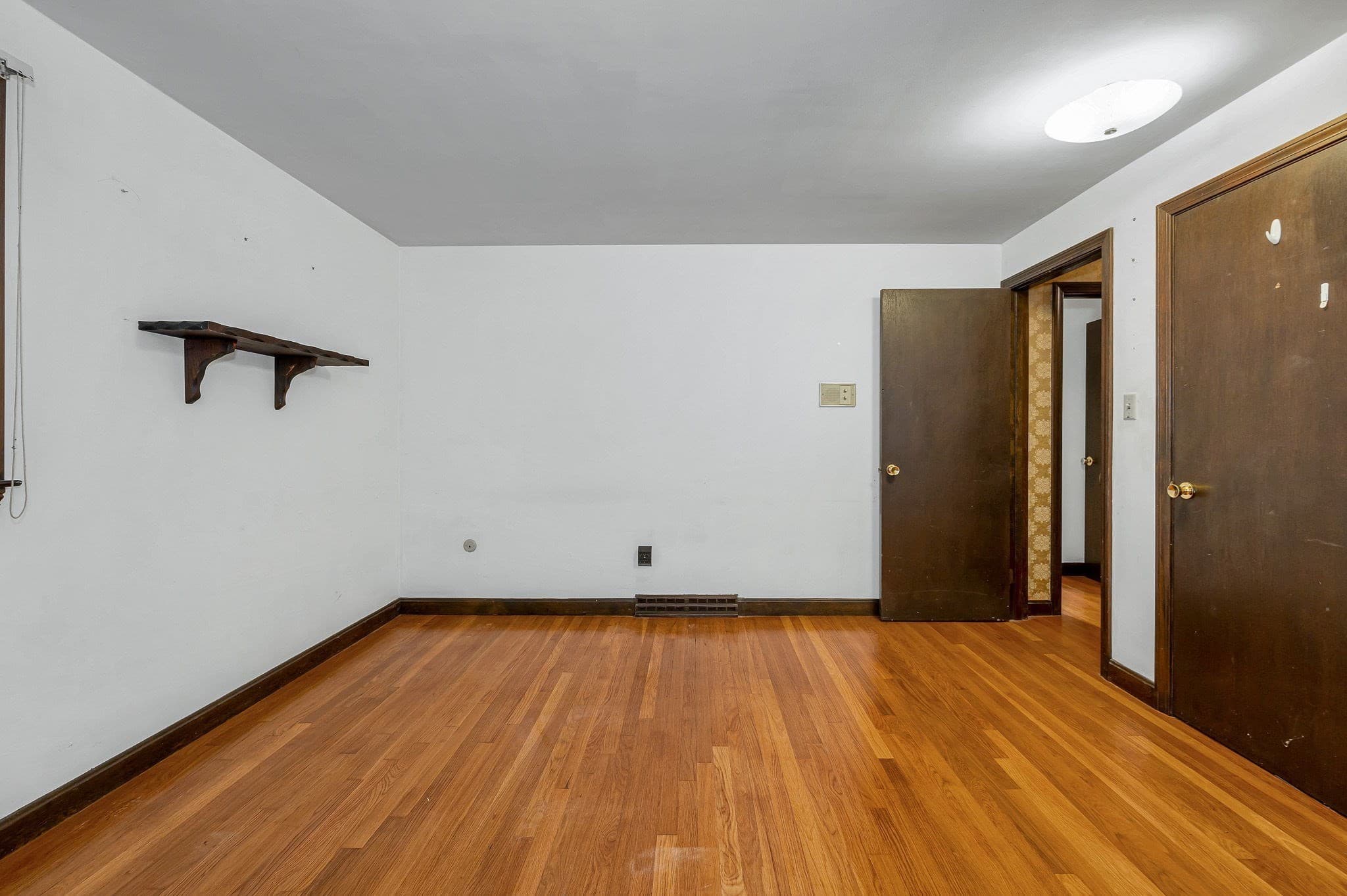 Single Family Residence at 15 Wagontrail Road, Chelmsford MA 01824, photo 19 of 40
