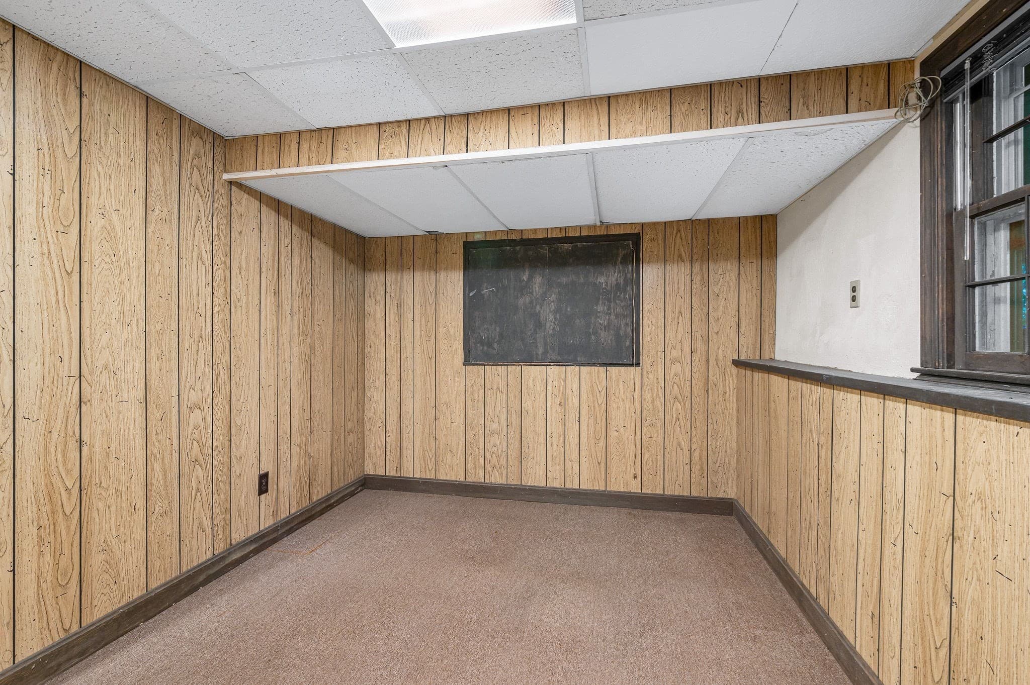 Single Family Residence at 15 Wagontrail Road, Chelmsford MA 01824, photo 31 of 40
