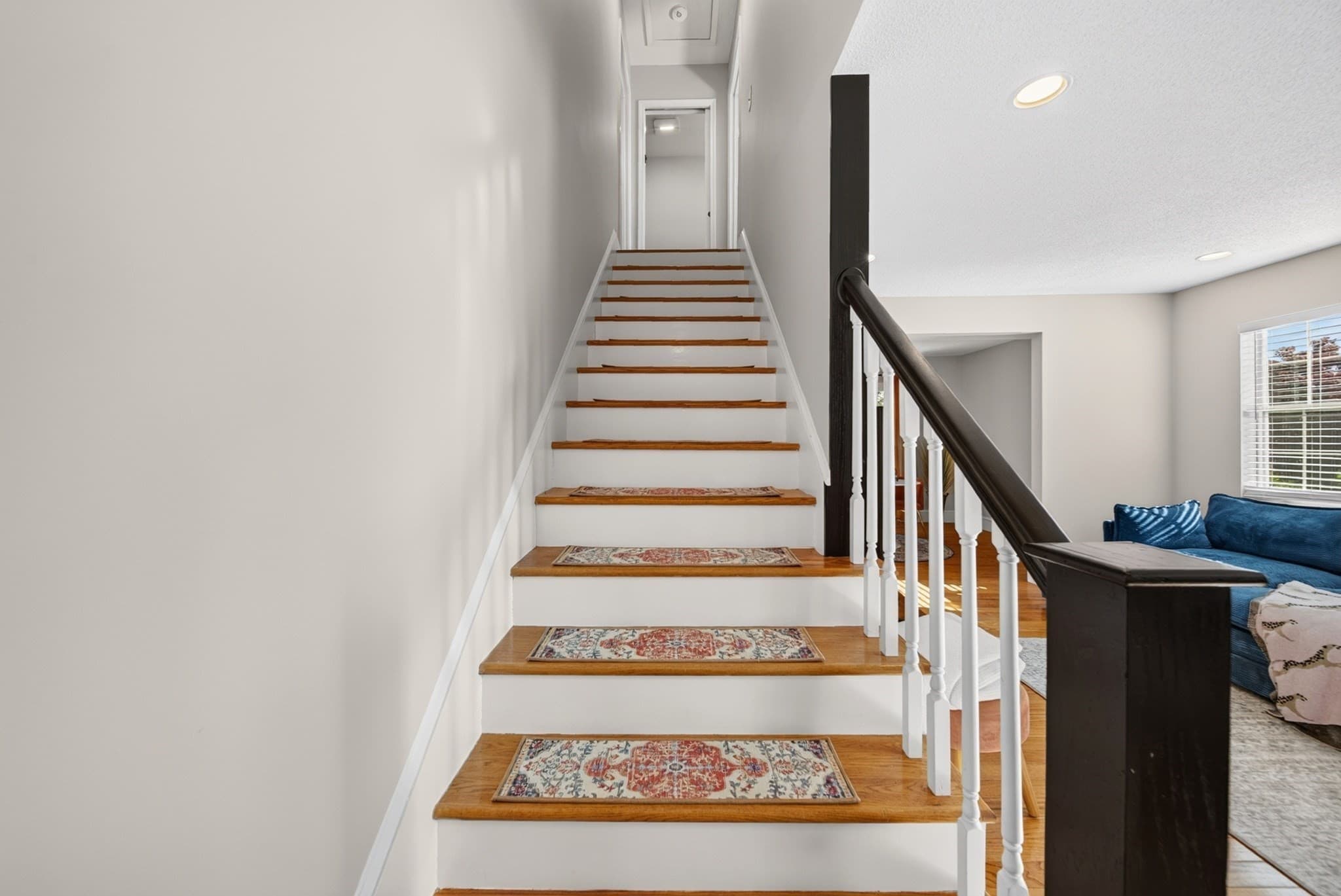 Condominium at 72 Cynthia Lane # 72, Amesbury MA 01913, photo 3 of 38