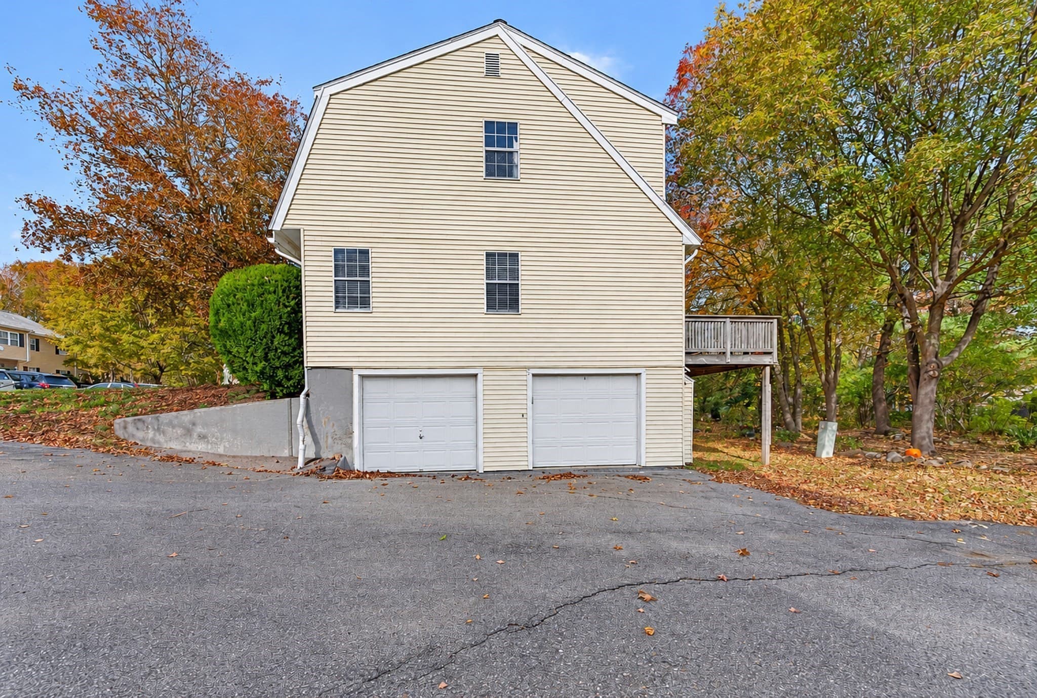 Condominium at 72 Cynthia Lane # 72, Amesbury MA 01913, photo 32 of 38