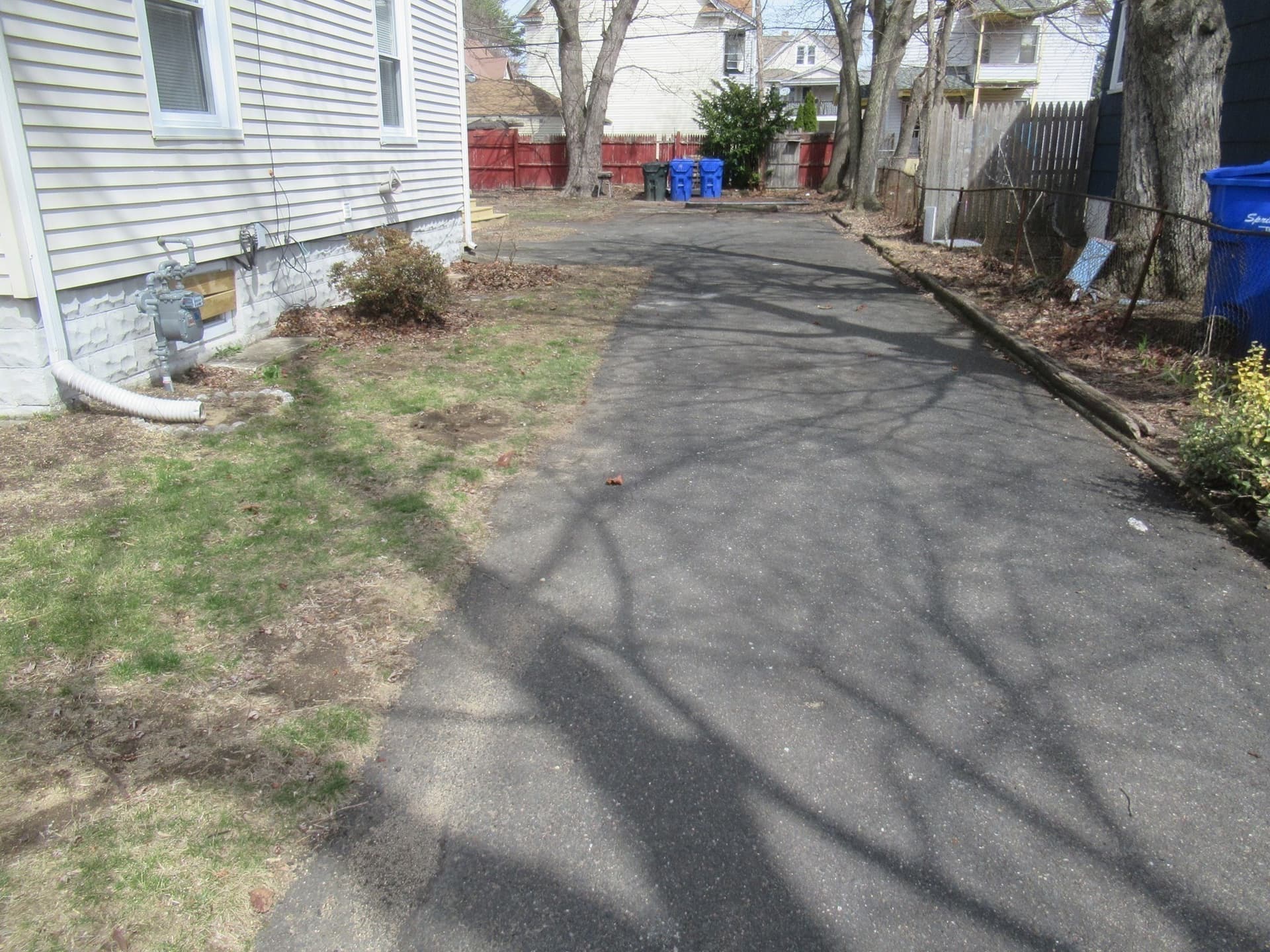 Single Family Residence at 61 Mooreland St, Springfield MA 01104, photo 5 of 29