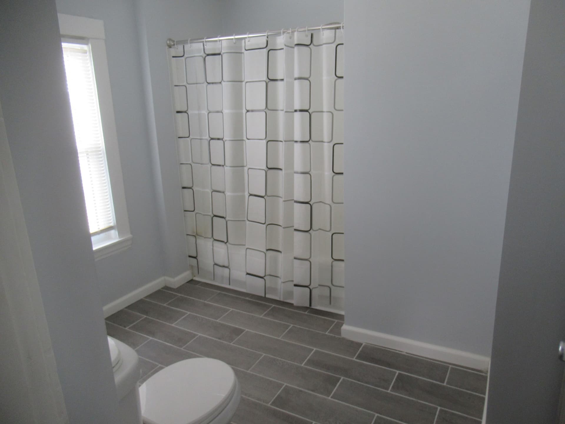 Single Family Residence at 61 Mooreland St, Springfield MA 01104, photo 15 of 29