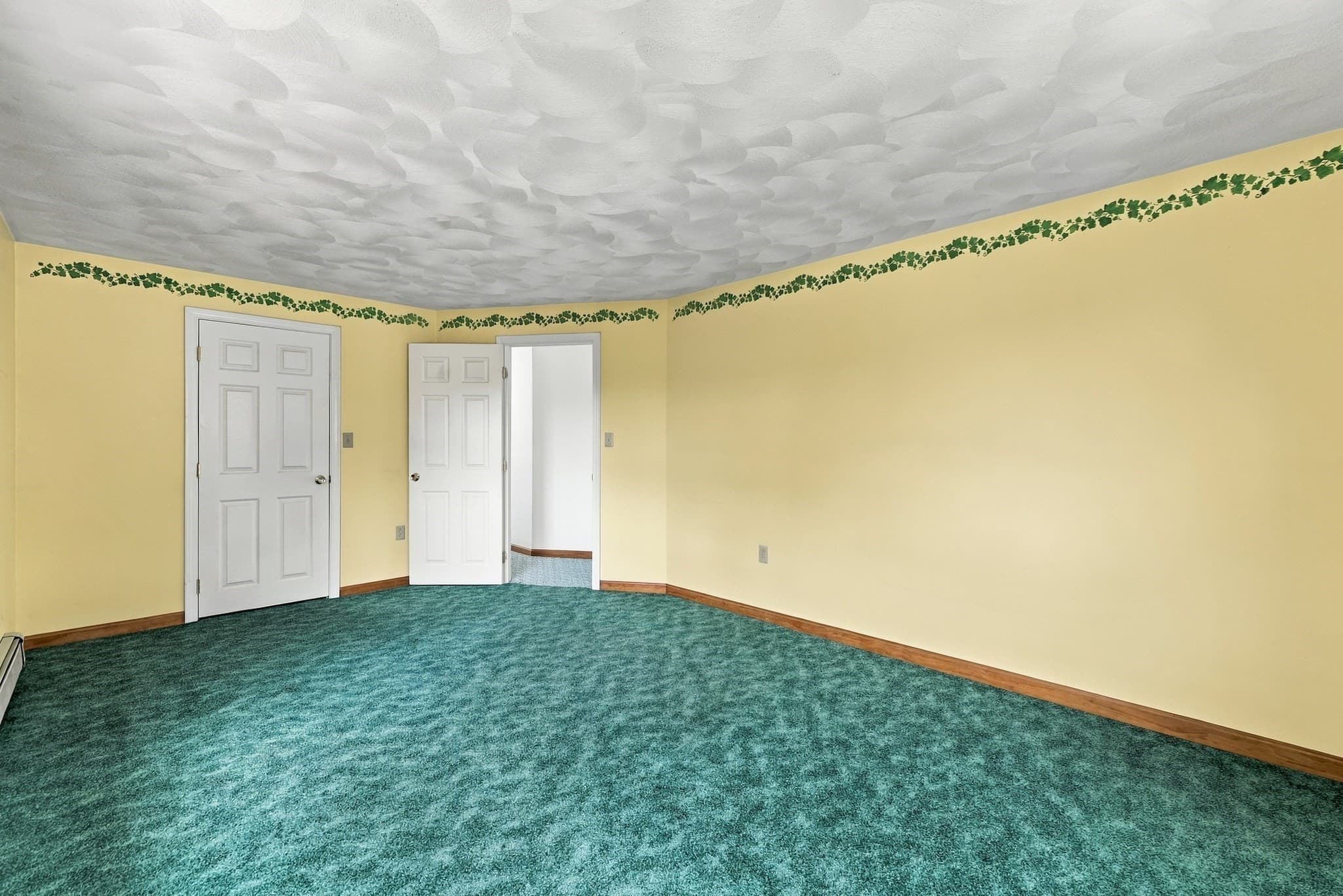 Single Family Residence at 21 Bridle Rd, Billerica MA 01821, photo 28 of 36