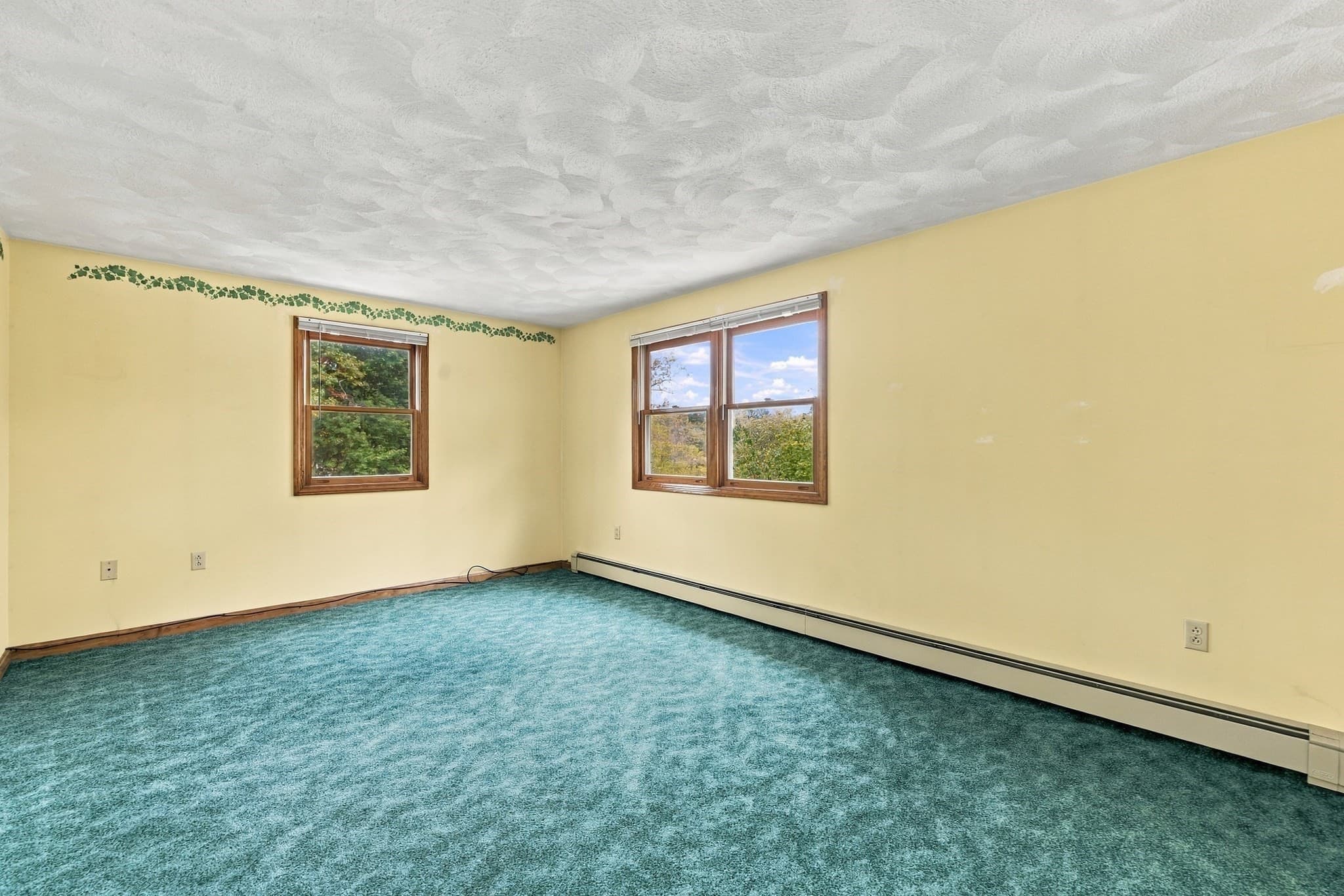 Single Family Residence at 21 Bridle Rd, Billerica MA 01821, photo 30 of 36