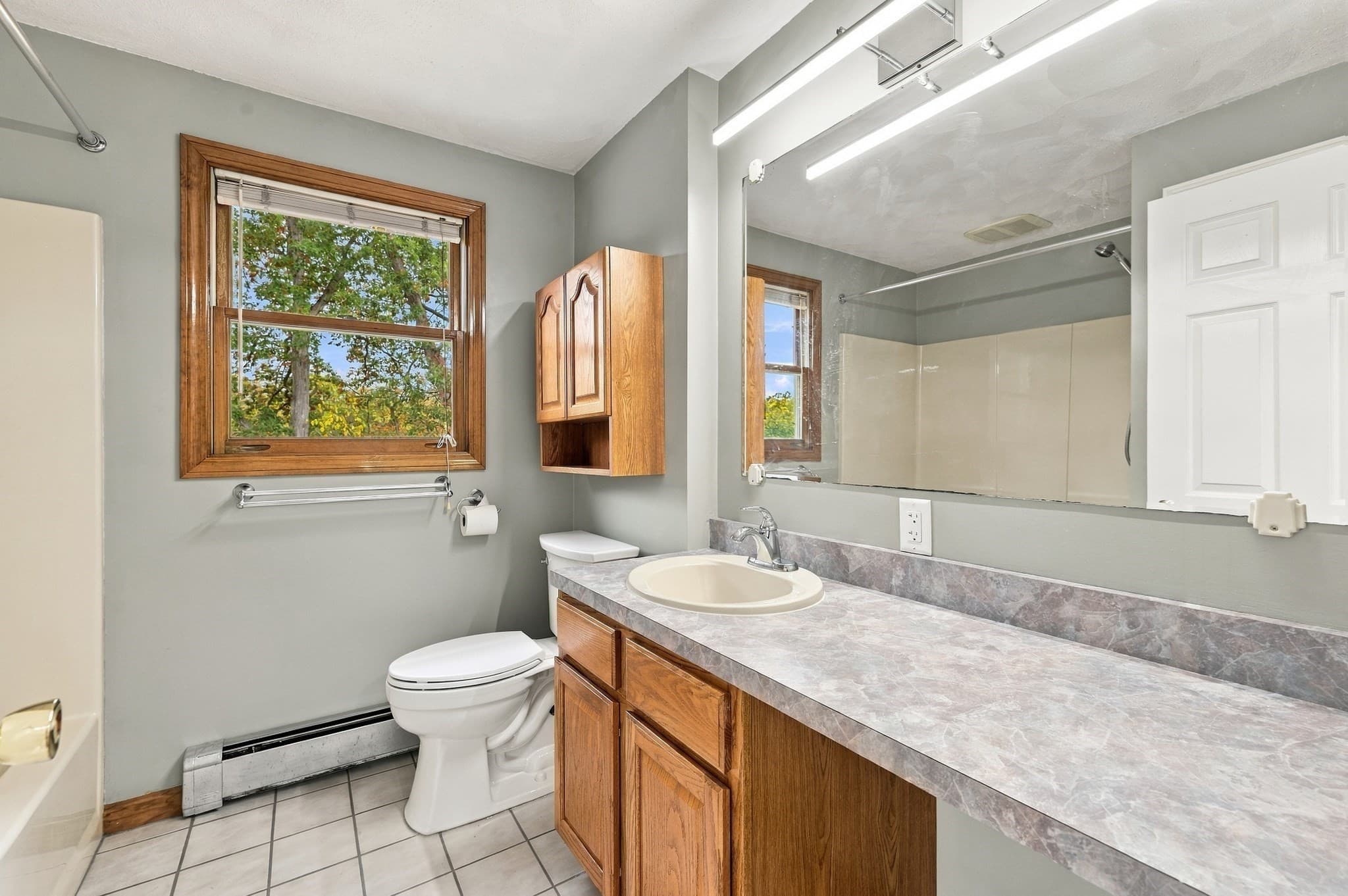 Single Family Residence at 21 Bridle Rd, Billerica MA 01821, photo 31 of 36