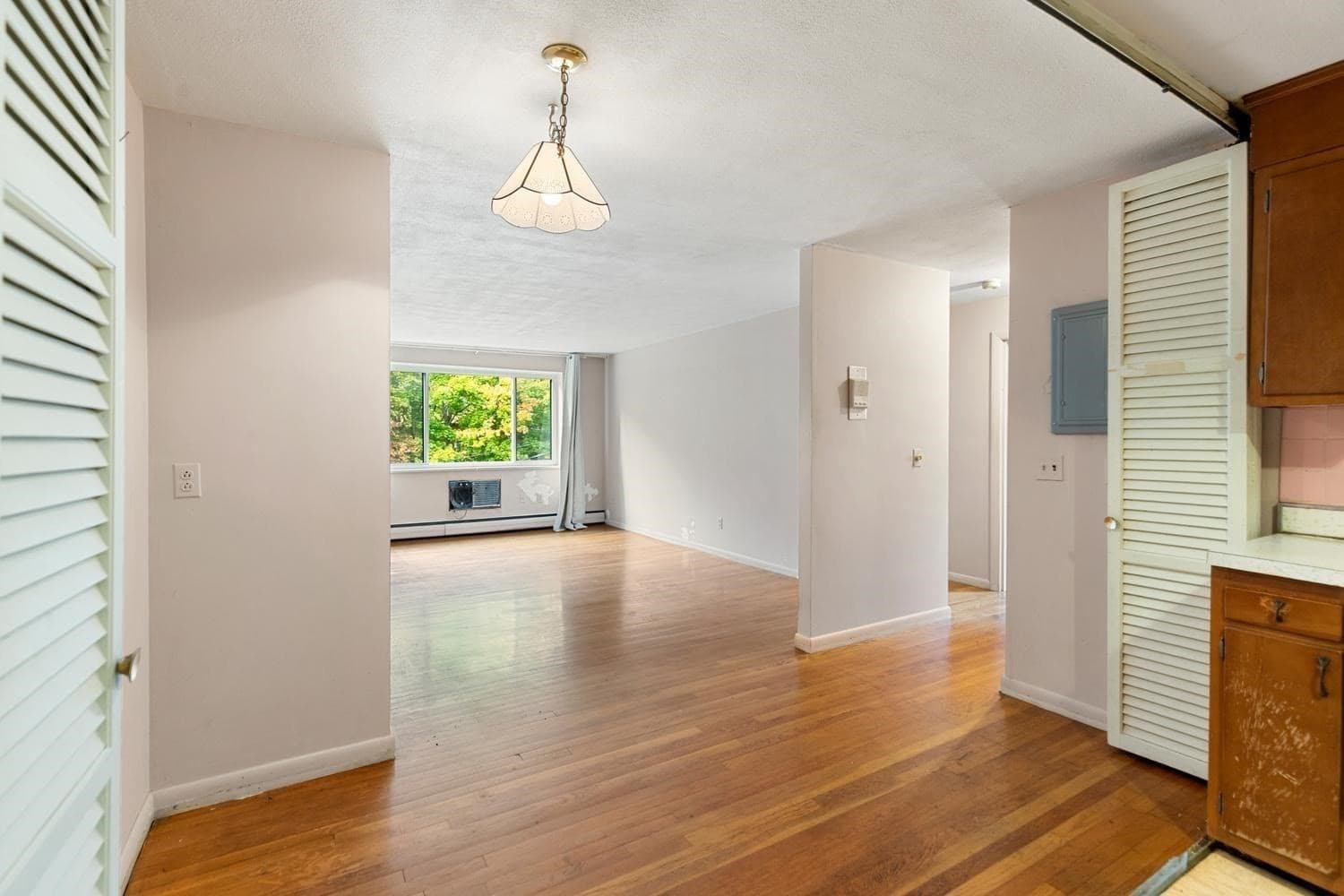 Condominium at 197 Kent St # 42, Brookline MA 02446, photo 3 of 31