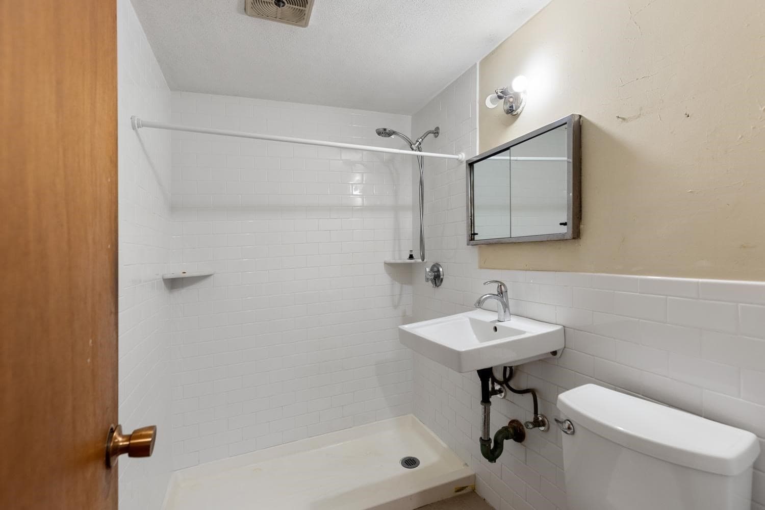 Condominium at 197 Kent St # 42, Brookline MA 02446, photo 15 of 31