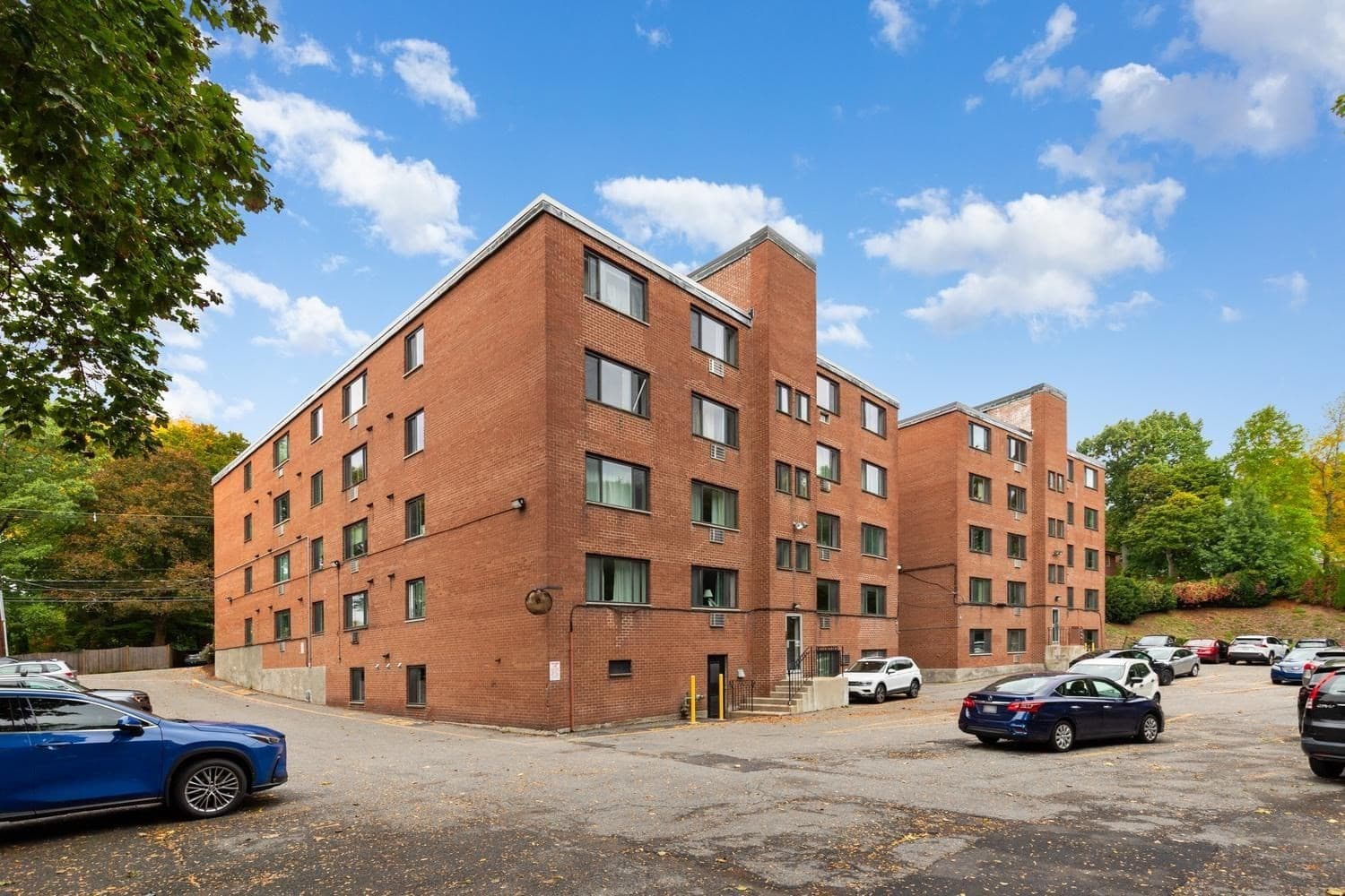 Condominium at 197 Kent St # 42, Brookline MA 02446, photo 29 of 31