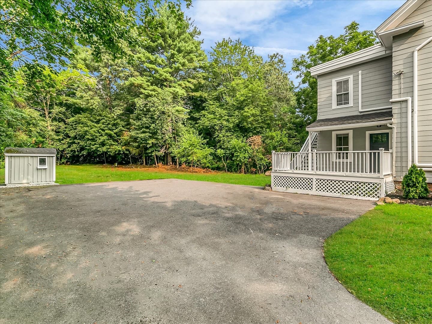 Multi Family at 186 Main St, Wayland MA 01778, photo 3 of 25