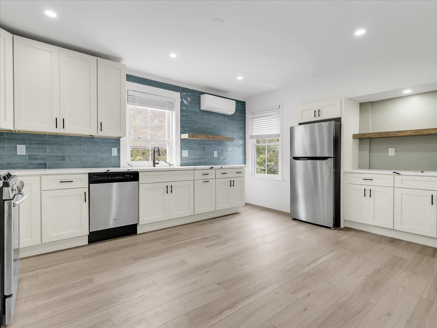 Multi Family at 186 Main St, Wayland MA 01778, photo 19 of 25
