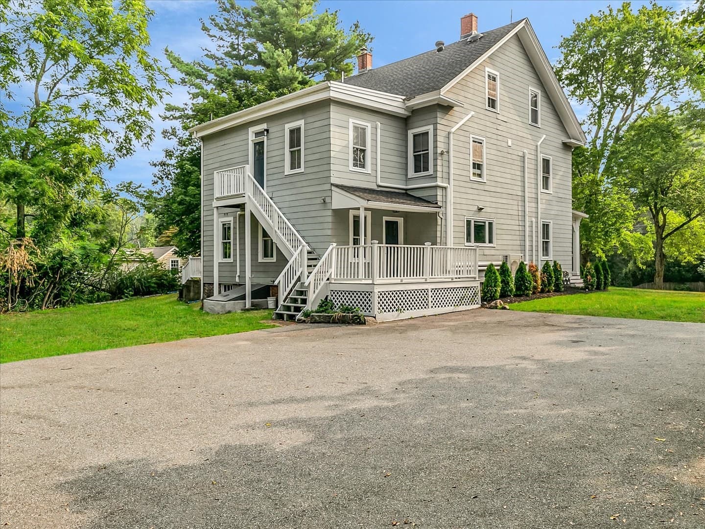Multi Family at 186 Main St, Wayland MA 01778, photo 4 of 25