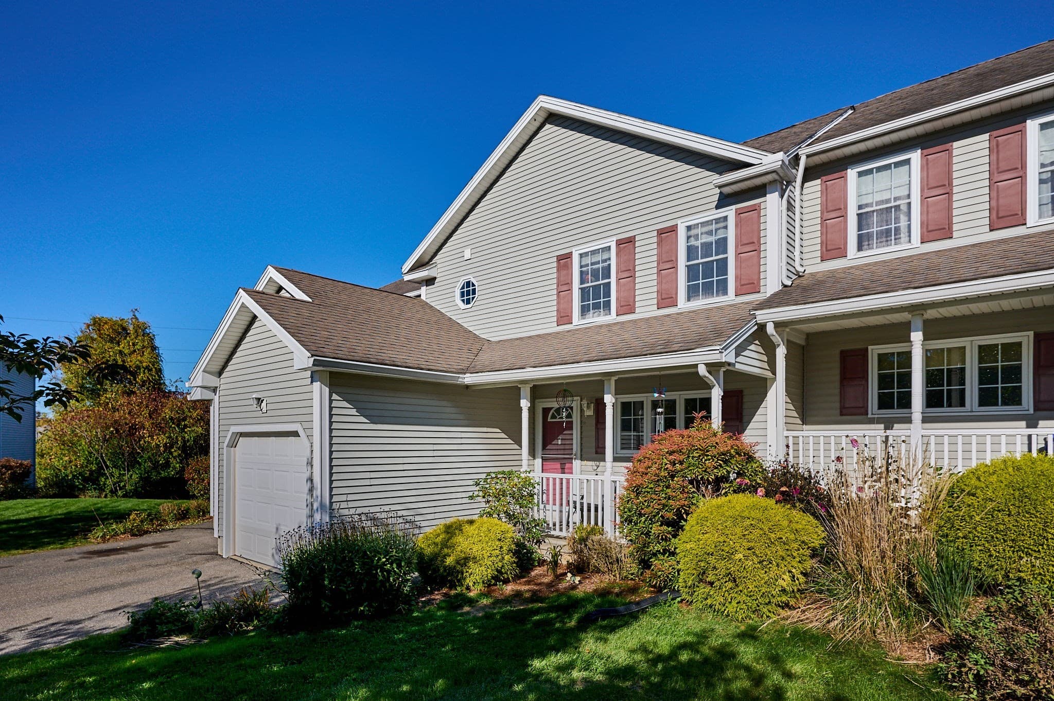 Condominium at 211 East St # 11, Easthampton MA 01027, photo 2 of 32