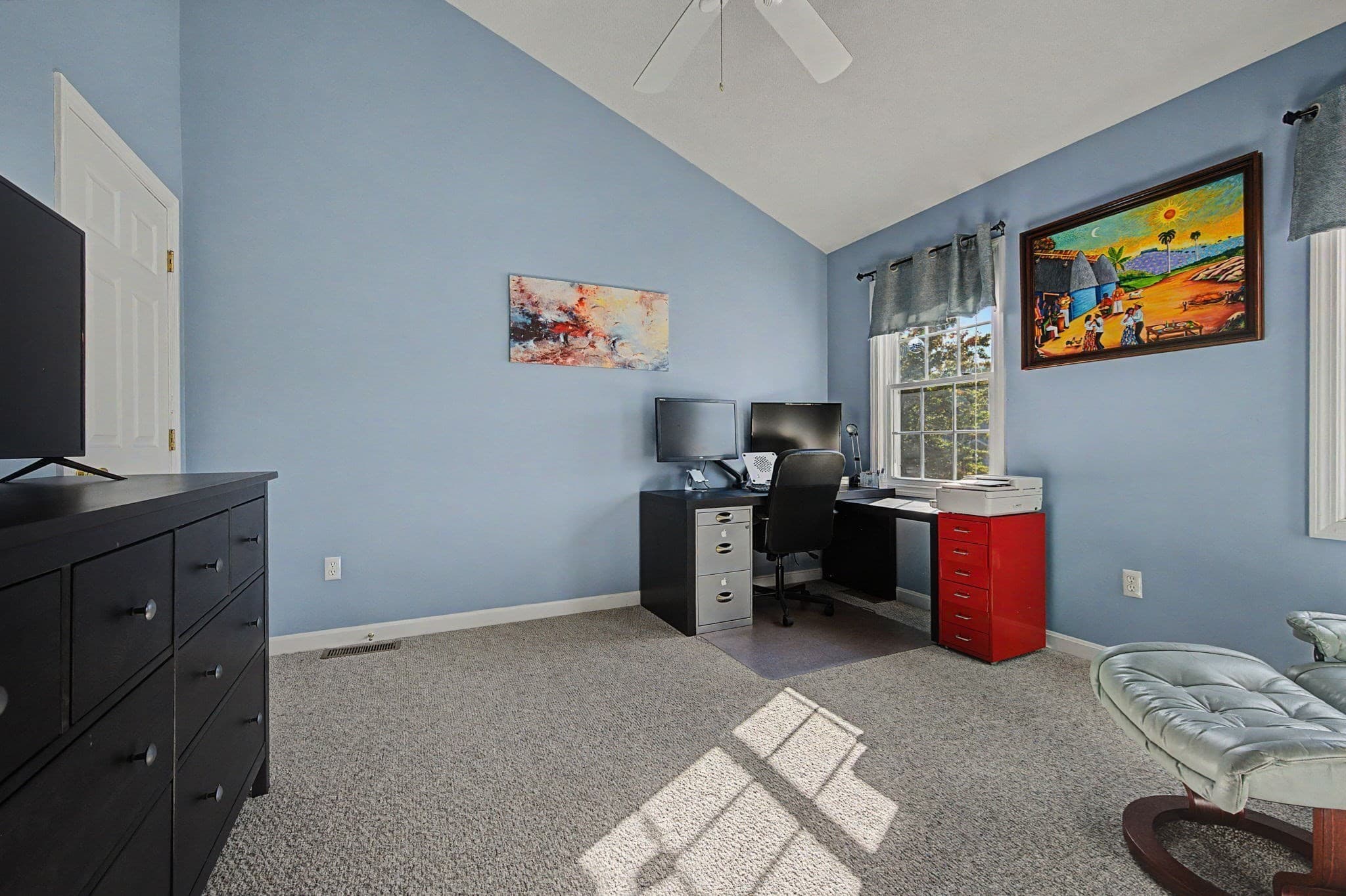 Condominium at 211 East St # 11, Easthampton MA 01027, photo 16 of 32
