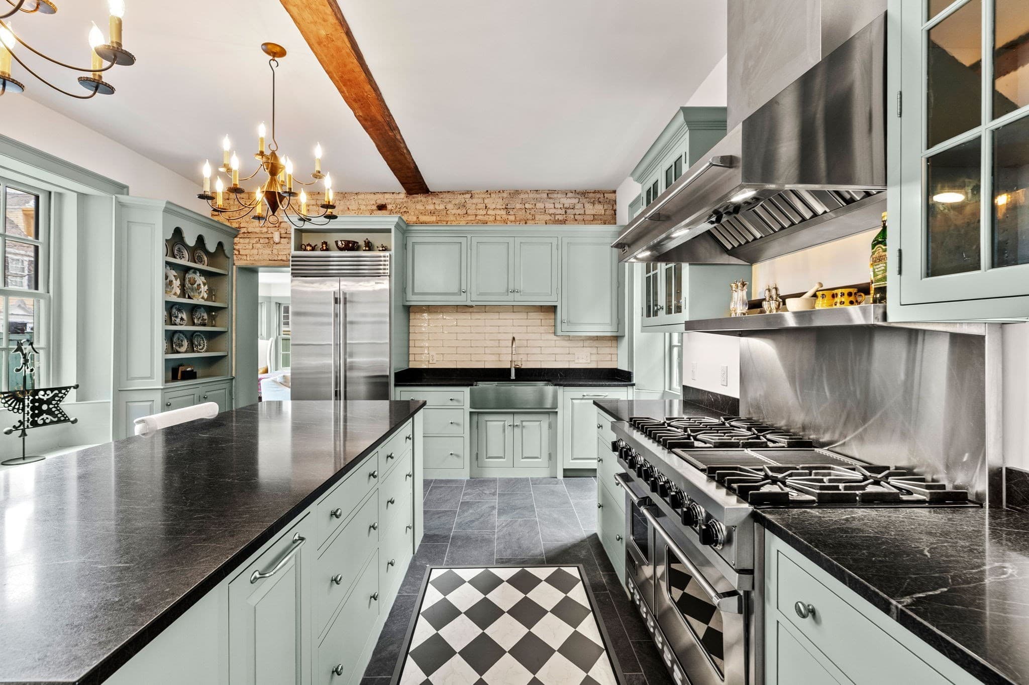 Single Family Residence at 17 Federal St, Newburyport MA 01950, photo 11 of 42