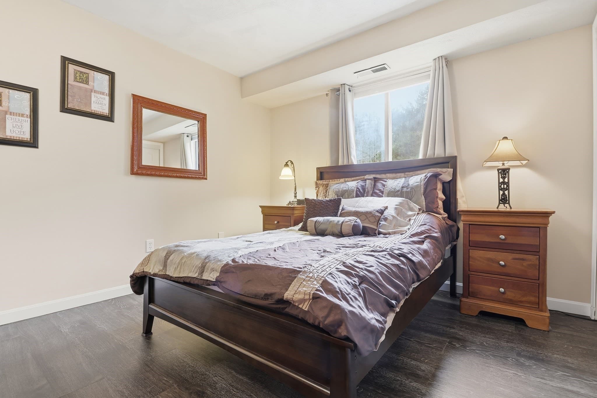 Condominium at 10 Village Ln # 15, Tyngsborough MA 01879, photo 16 of 33