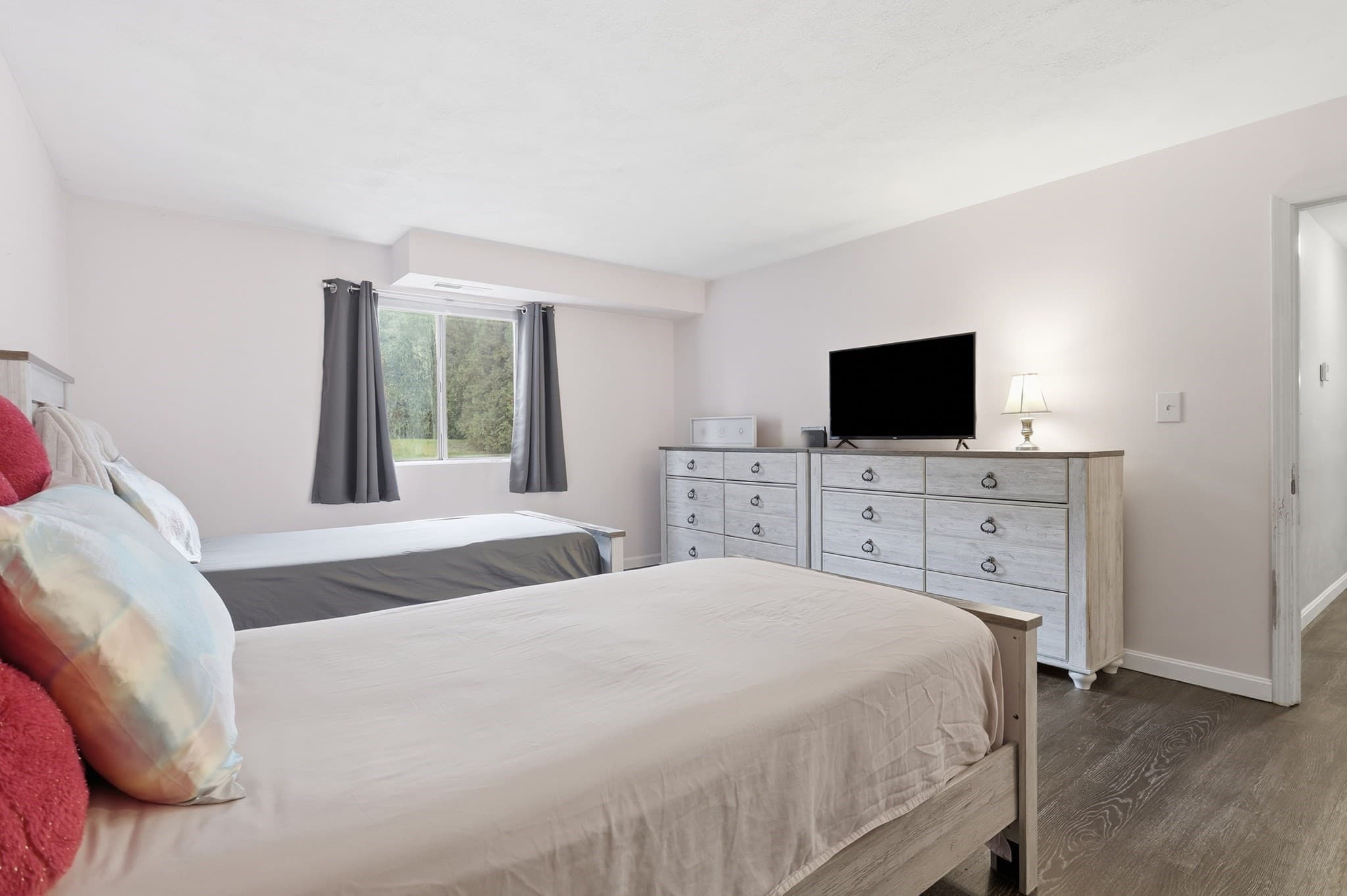 Condominium at 10 Village Ln # 15, Tyngsborough MA 01879, photo 19 of 33