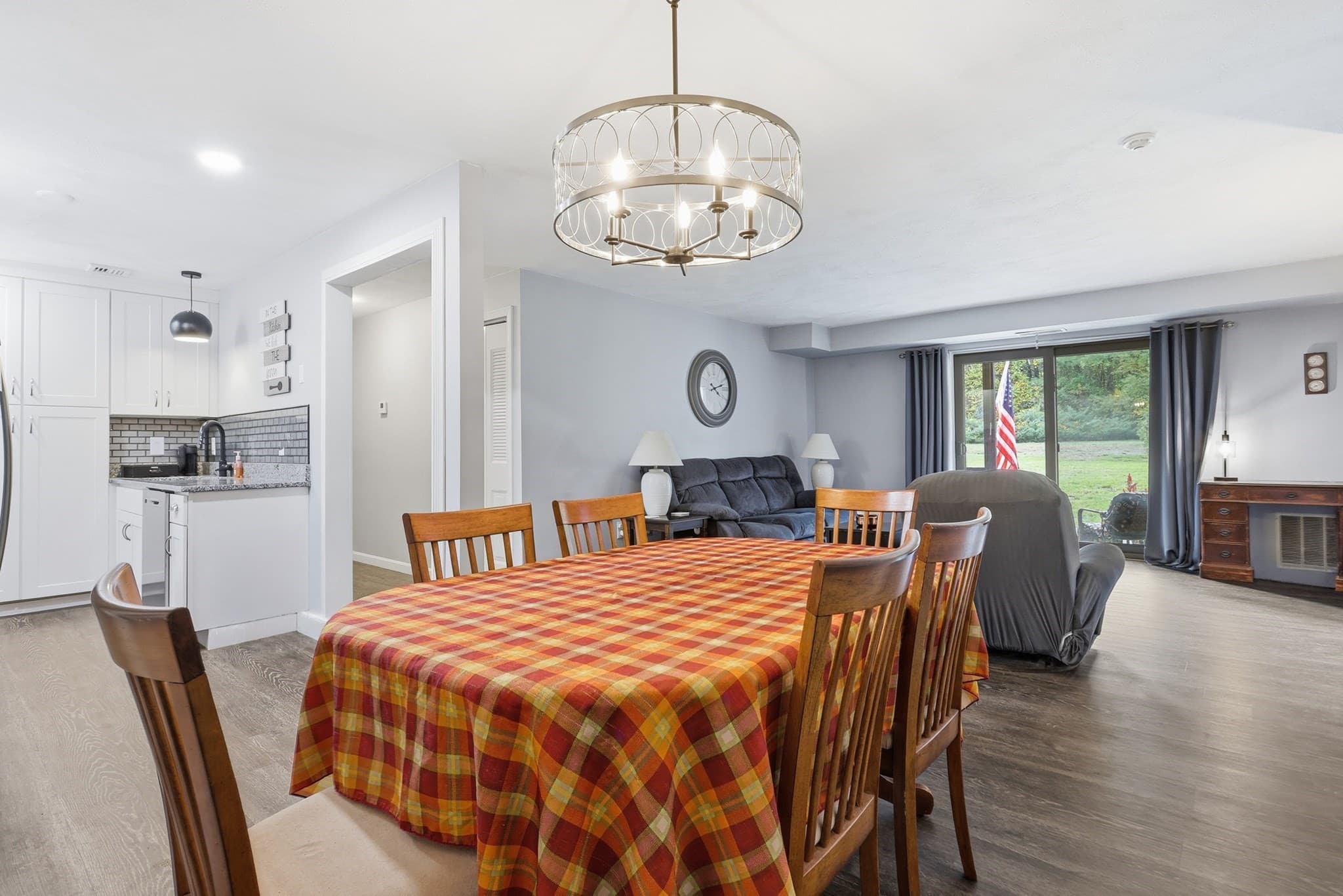 Condominium at 10 Village Ln # 15, Tyngsborough MA 01879, photo 8 of 33