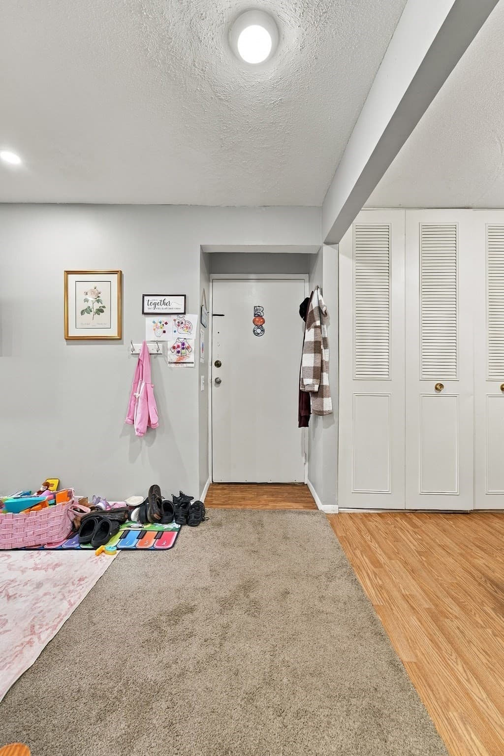 Condominium at 64 Shrewsbury Green Dr # C, Shrewsbury MA 01545, photo 7 of 17