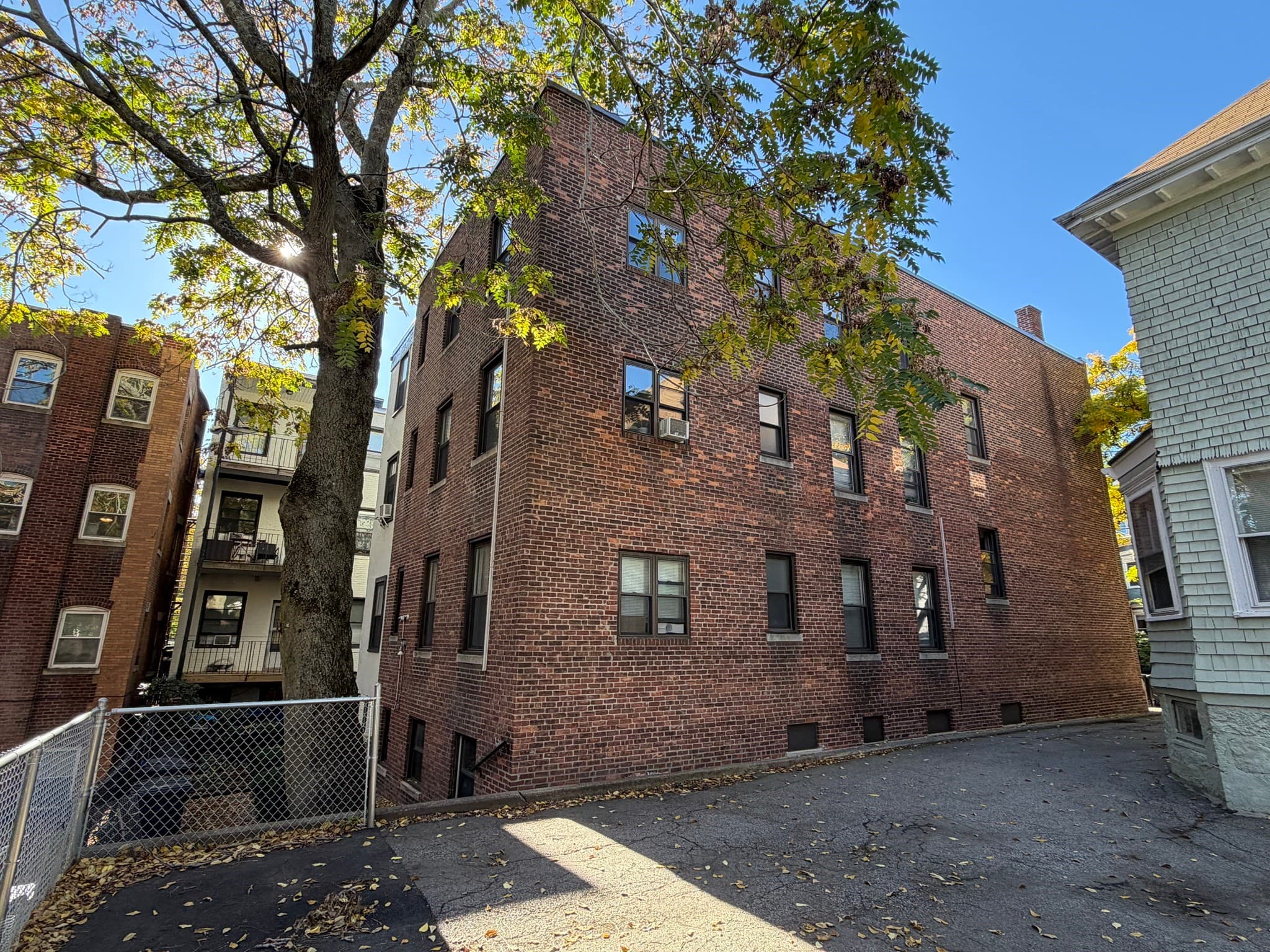 5-9 Family at 7 Naples, Brookline MA 02446, photo 3 of 6