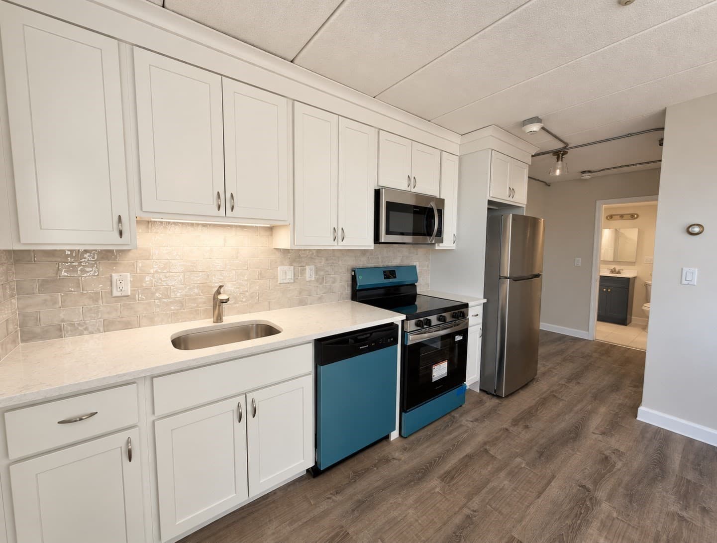Condominium at 589 Broadway # 4, Revere MA 02151, photo 2 of 9