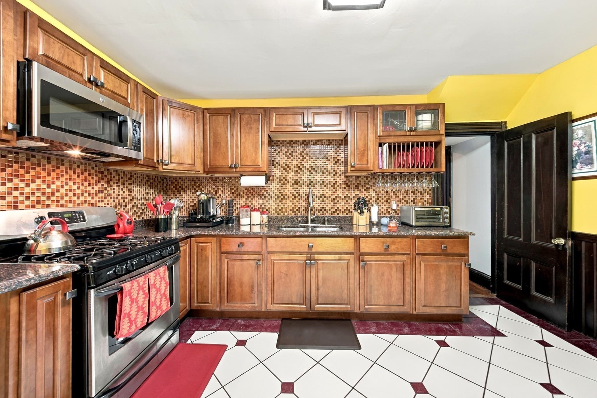 Single Family Residence at 8 Atherstone St, Boston MA 02124, photo 6 of 31
