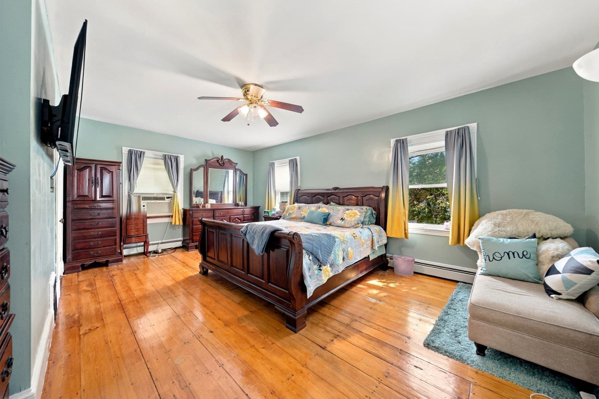 Single Family Residence at 8 Atherstone St, Boston MA 02124, photo 12 of 31