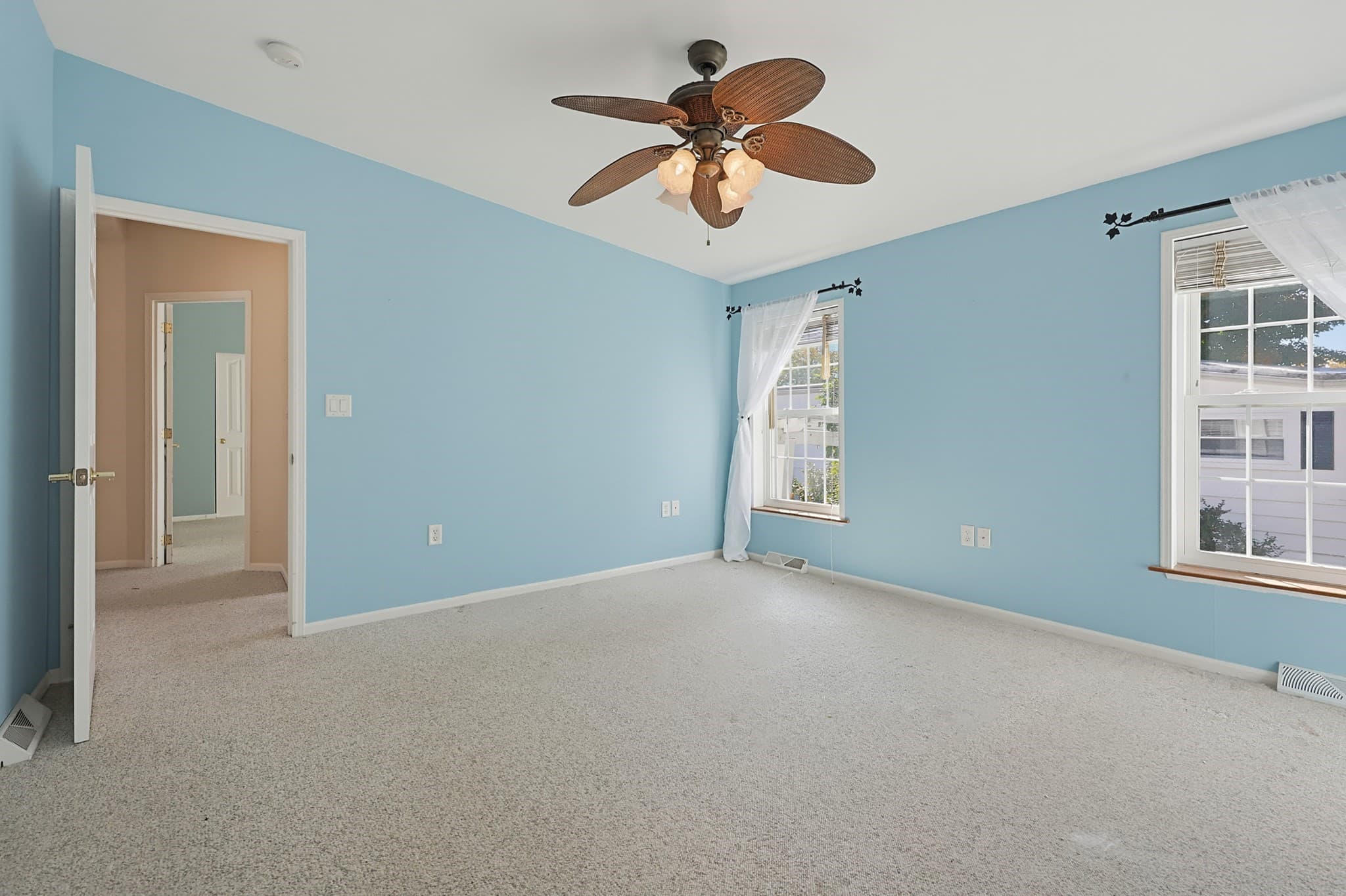 Mobile Home at 16 Robert Rd, Plainville MA 02762, photo 6 of 40