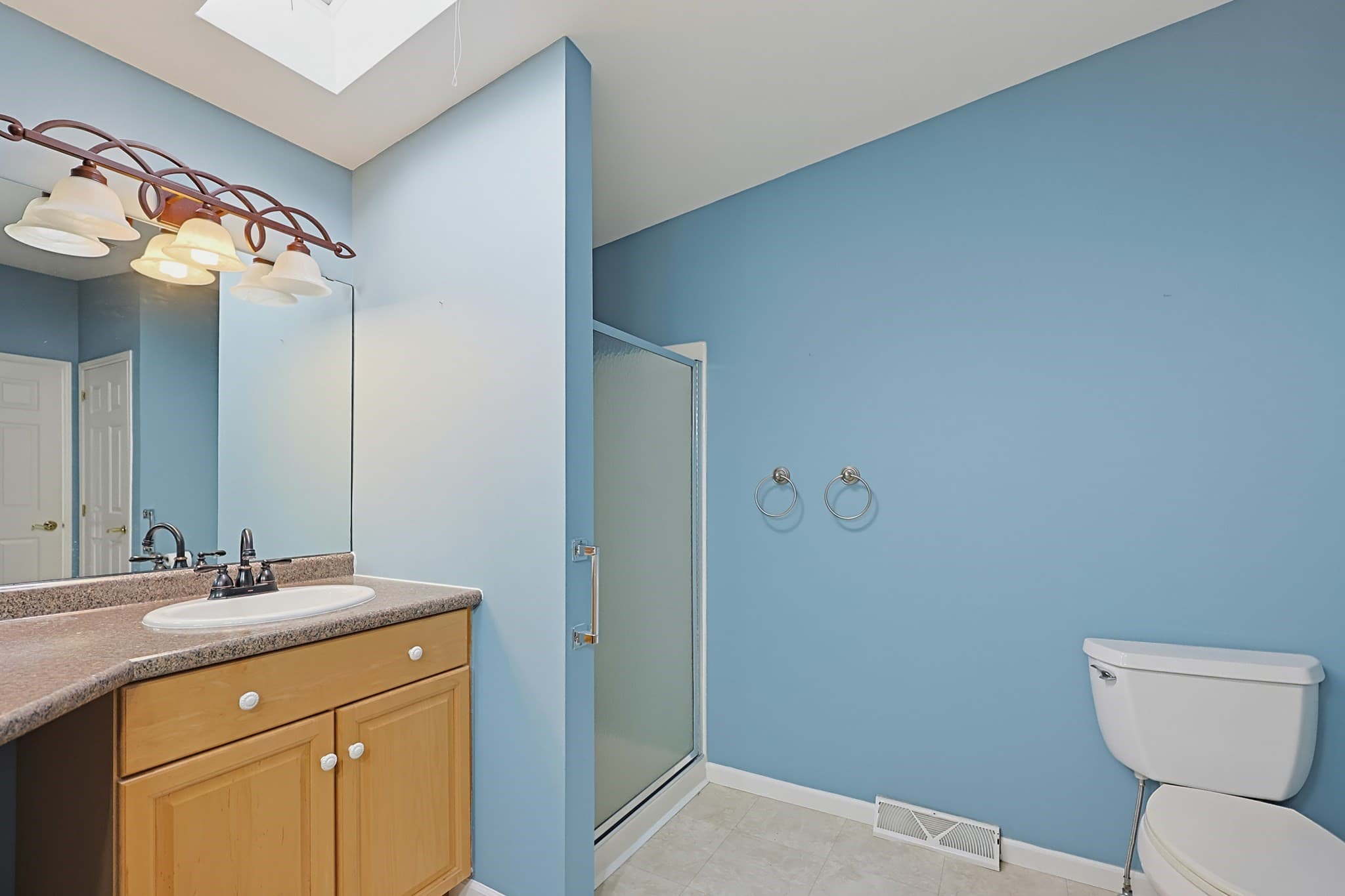 Mobile Home at 16 Robert Rd, Plainville MA 02762, photo 10 of 40