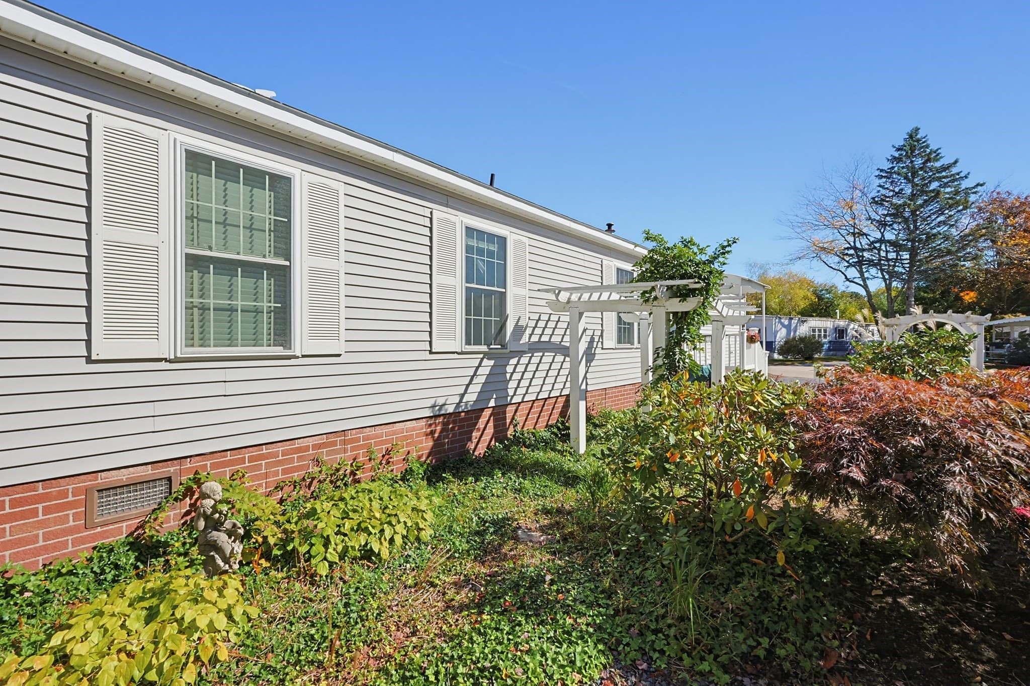 Mobile Home at 16 Robert Rd, Plainville MA 02762, photo 39 of 40