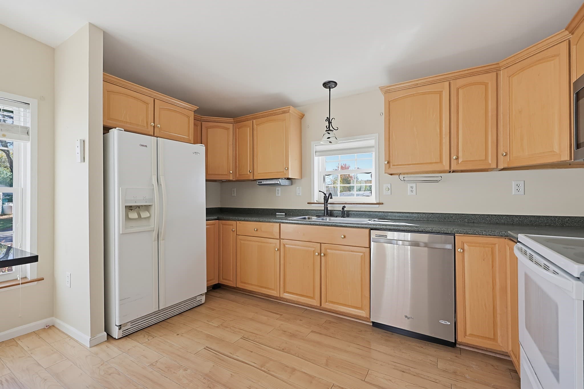 Mobile Home at 16 Robert Rd, Plainville MA 02762, photo 29 of 40