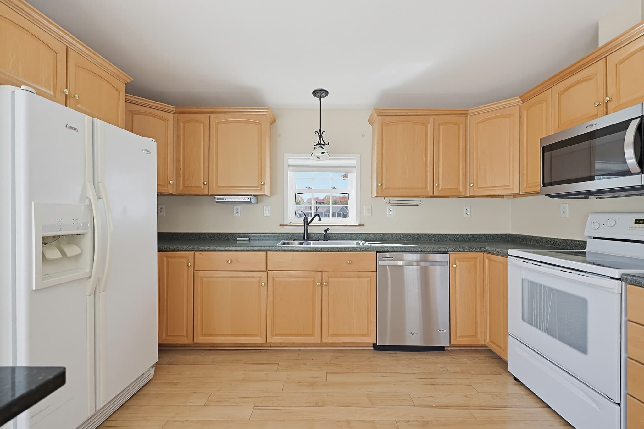 Mobile Home at 16 Robert Rd, Plainville MA 02762, photo 25 of 40