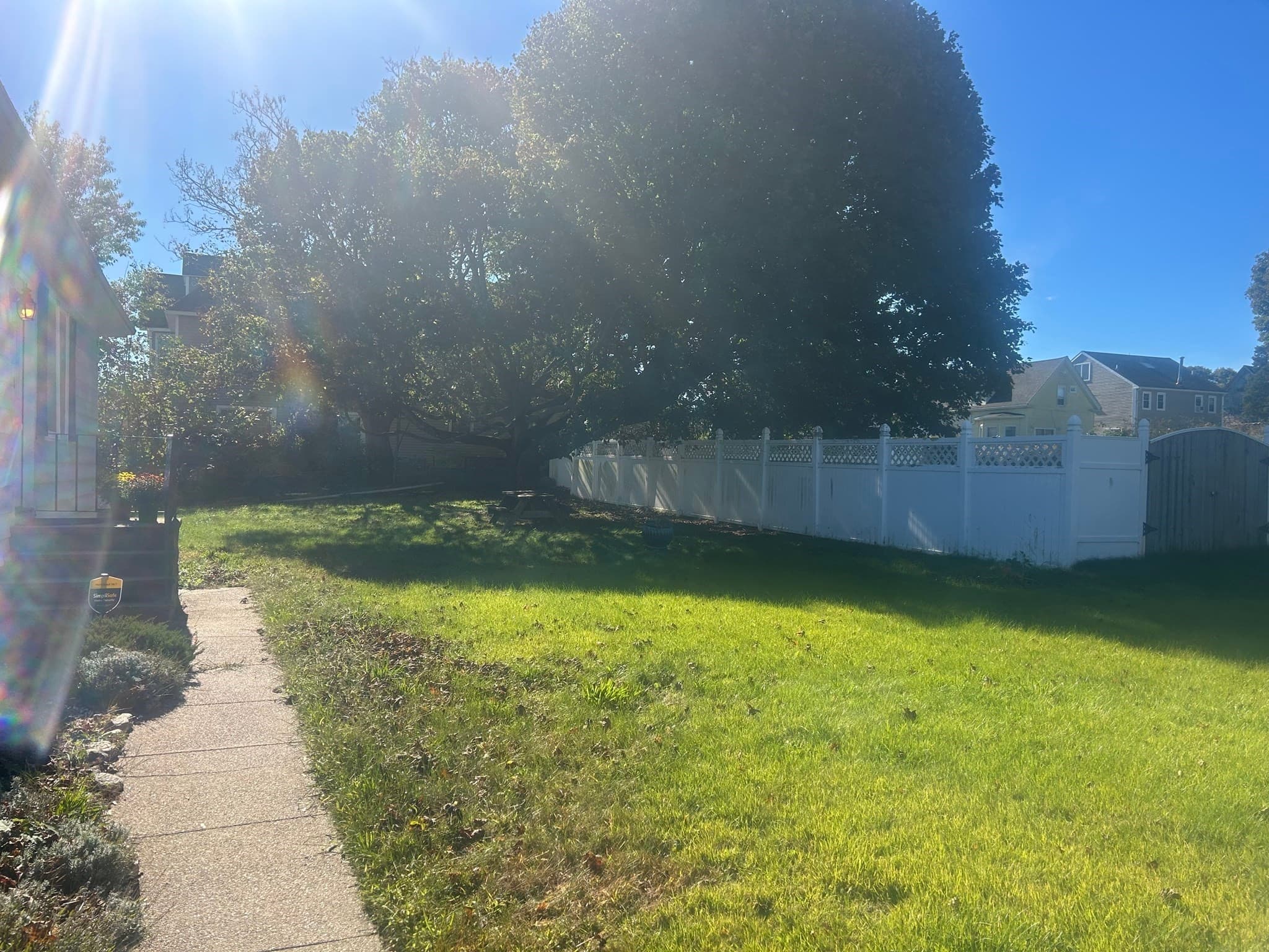 Single Family Residence at 10 Clara St, New Bedford MA 02744, photo 16 of 22