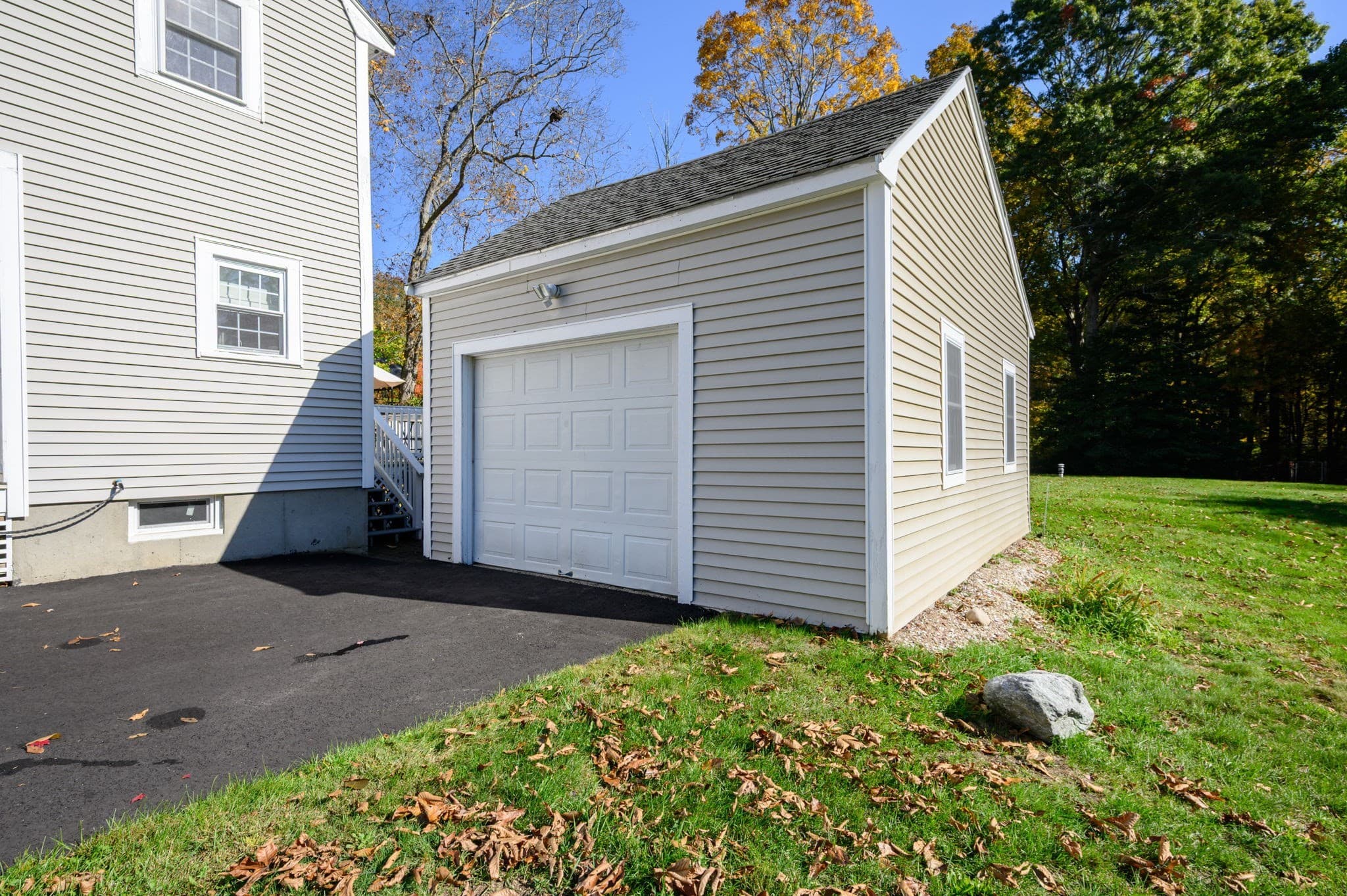 Single Family Residence at 1290 Washington Street, East Bridgewater MA 02333, photo 23 of 31